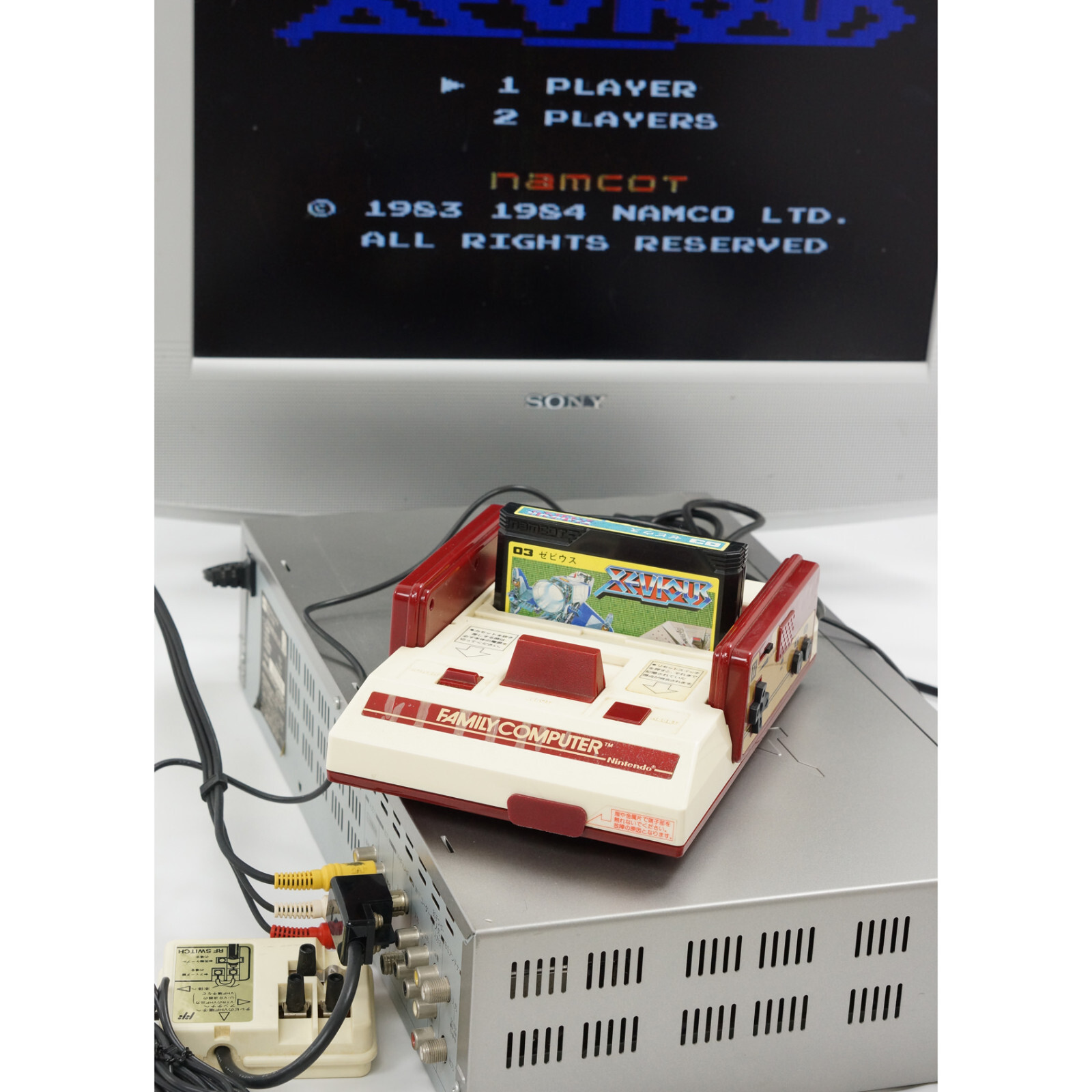 Famicom Console HVC-001 Nintendo wz -Analogue Video Tuner for TV AV Input-