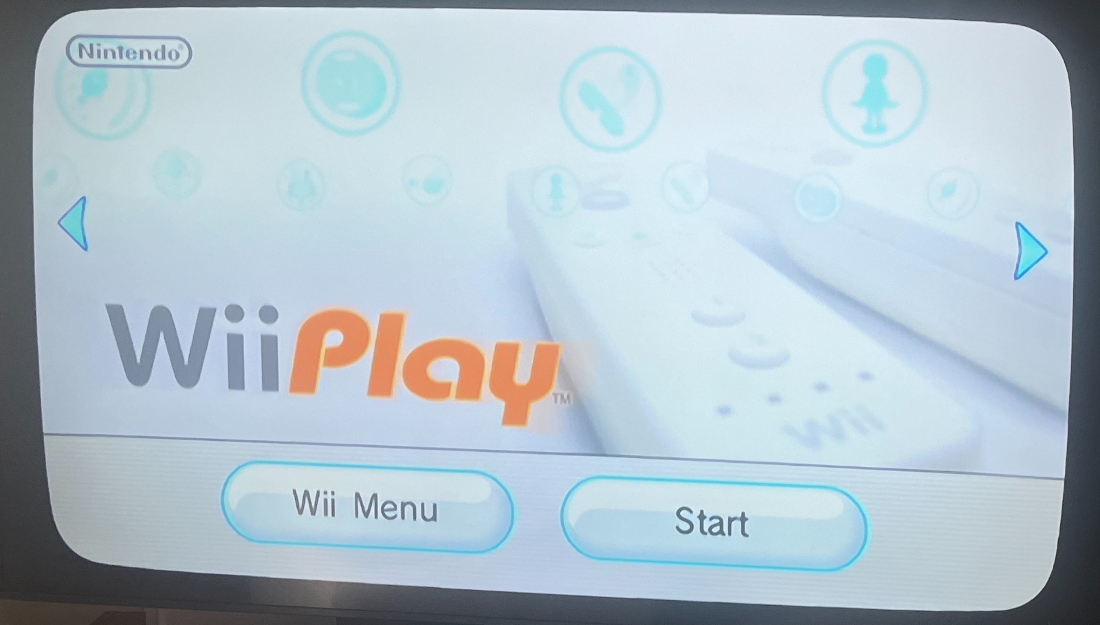 Nintendo Wii Console Bundle Tested Working Wii Play 2 Nunchucks + Remote RVL-001