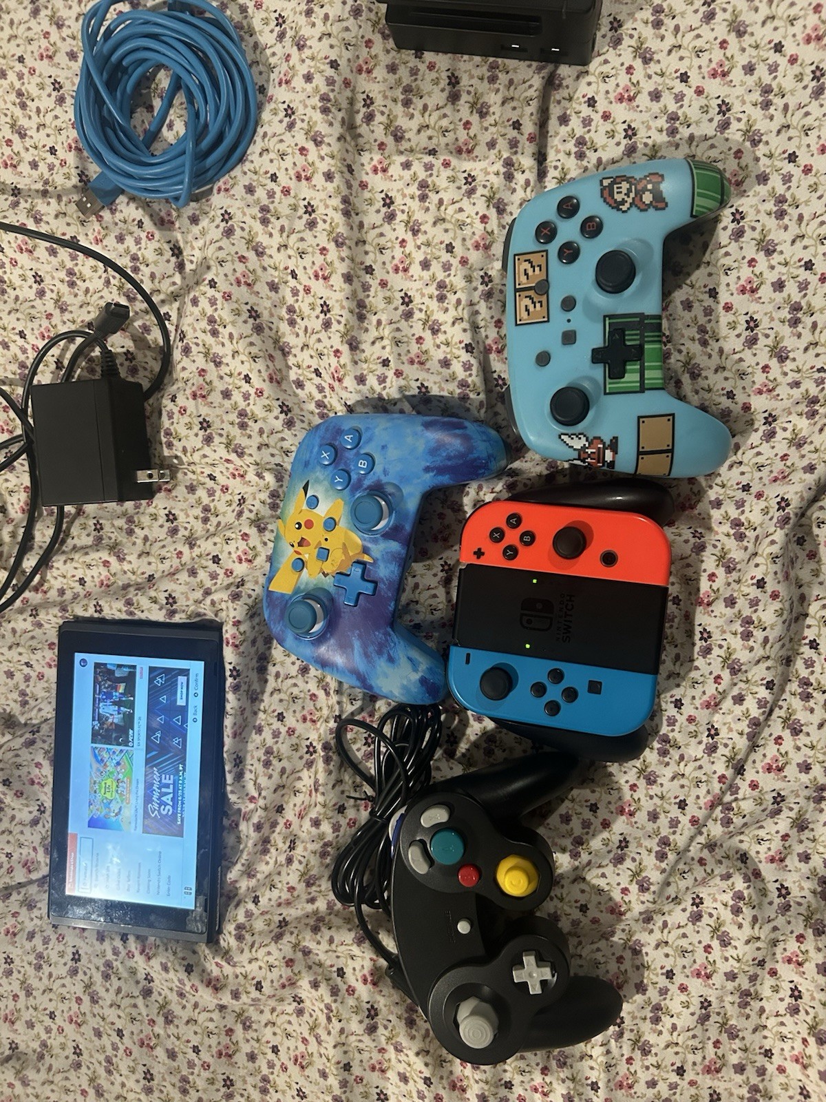 Nintendo Switch HAC-001 w/ Console Joy-Con, Dock, Charger, HDMI