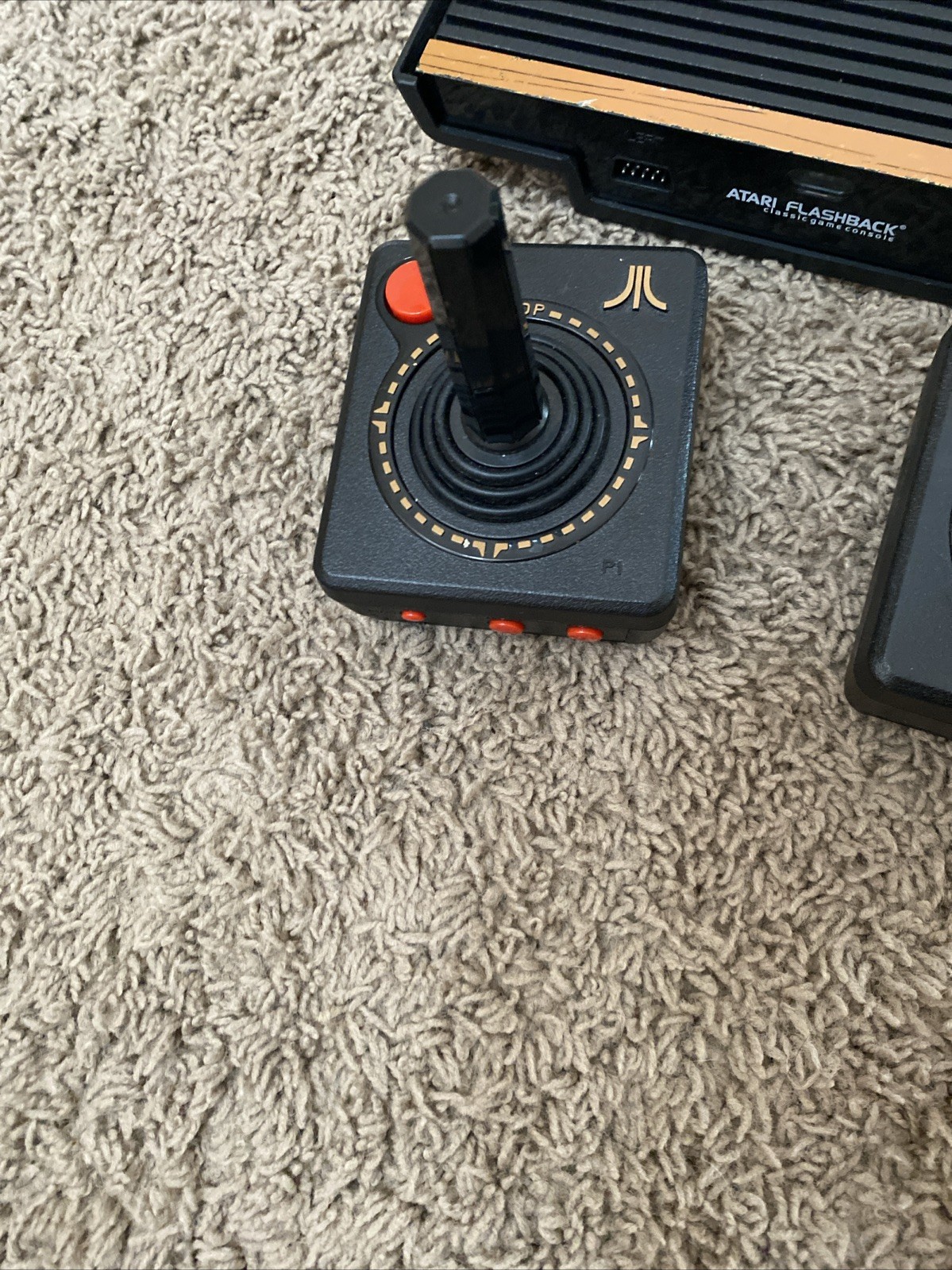 Atari Flashback 5 Classic Game Console 2 Wireless Joystick Controllers & Cords