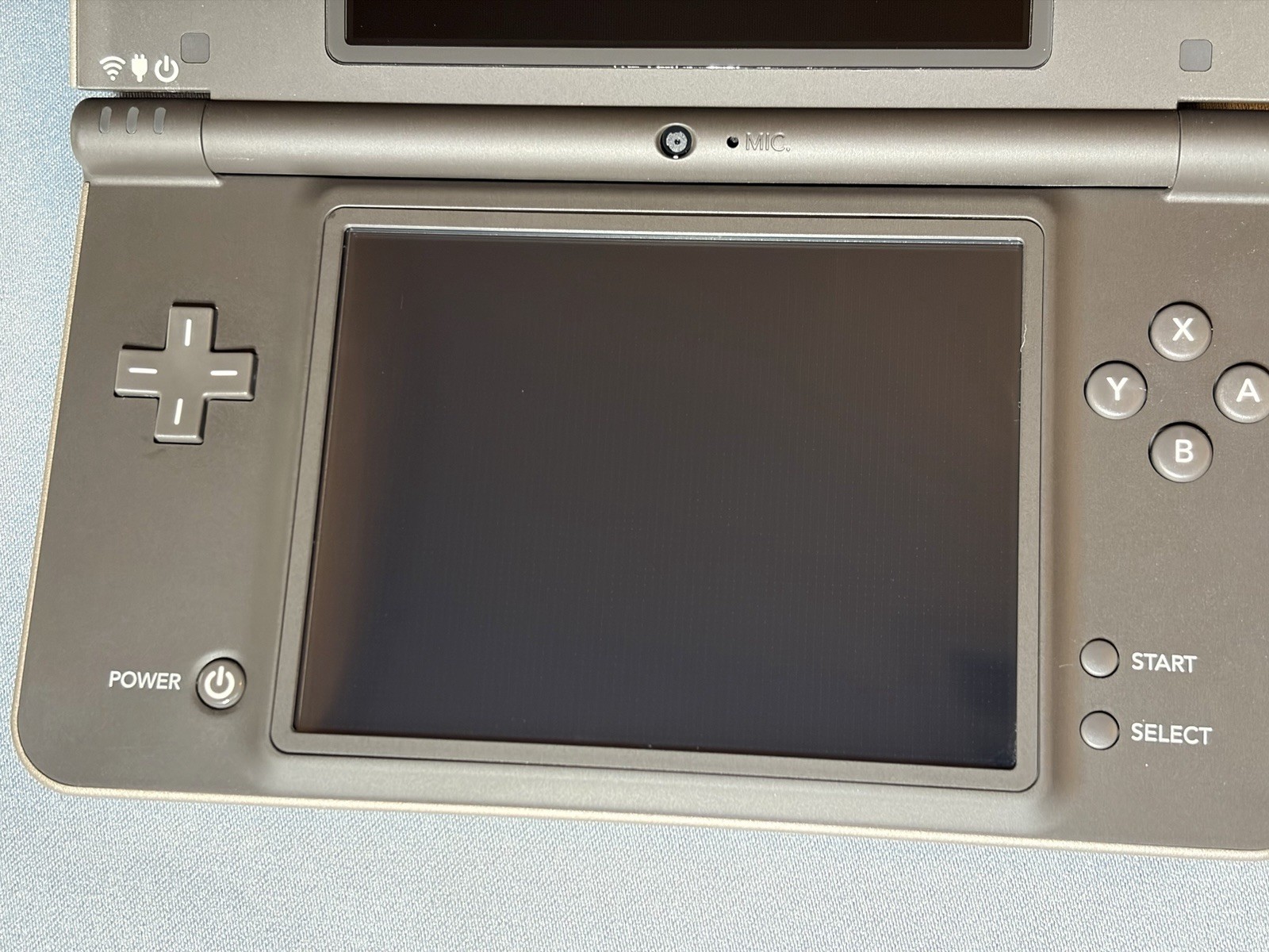 Nintendo DSi XL Bronze Handheld System Console In Box Near Mint