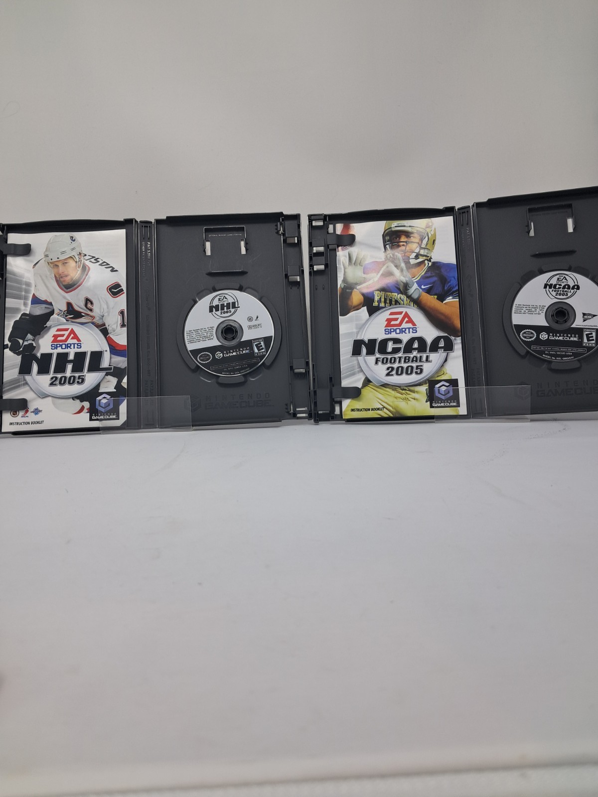 Nintendo GameCube Sports Bundle. Ncaa Football/NHL 2005. All Cords/ Tested