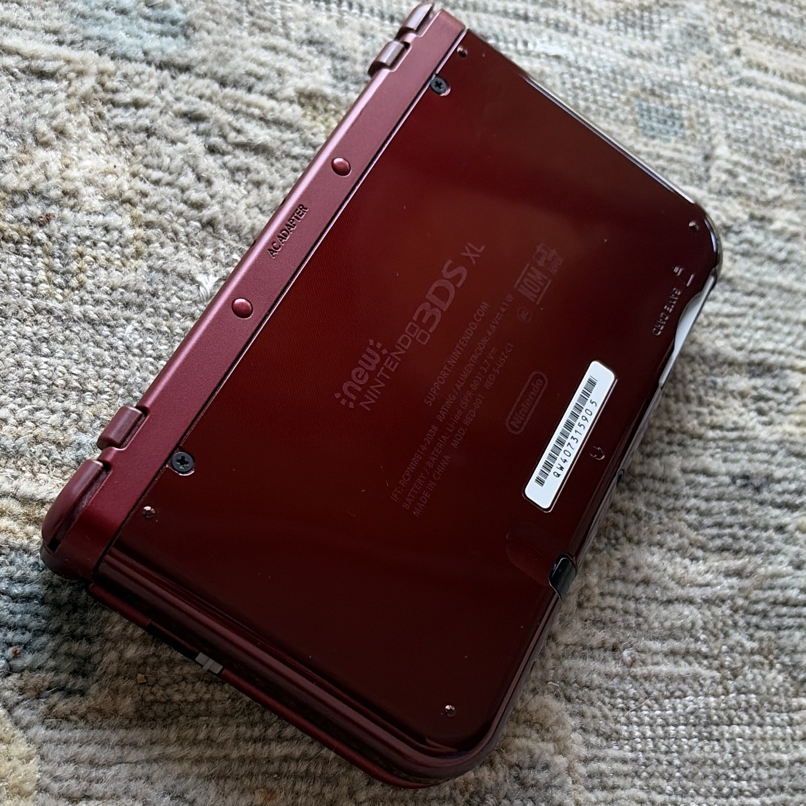 Nintendo 3DS XL SPR-001 Metallic Red 3D Capable 4GB Region Free