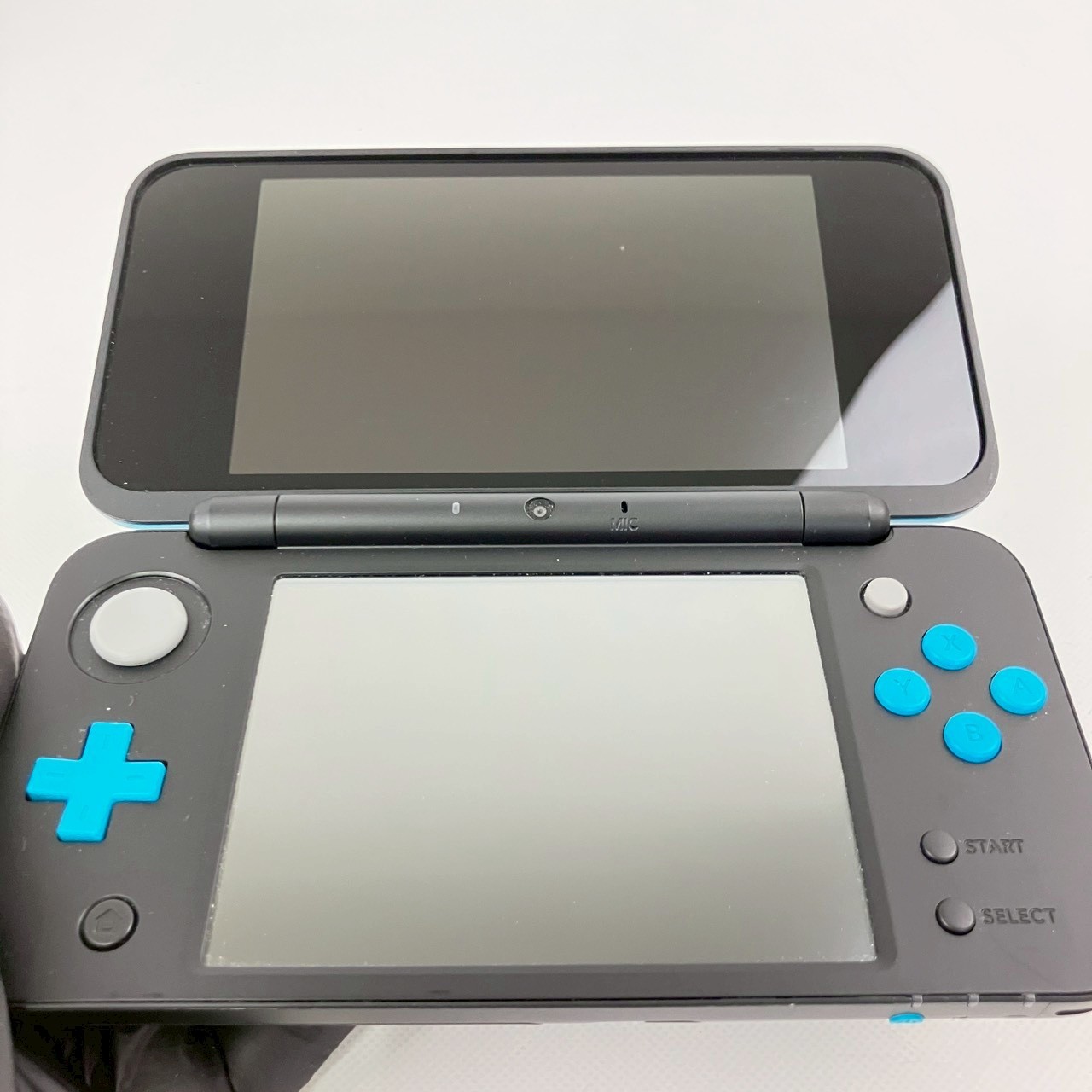 Nintendo new 2DS XL LL Turquoise x Black Console Boxed Region Locked Japanese