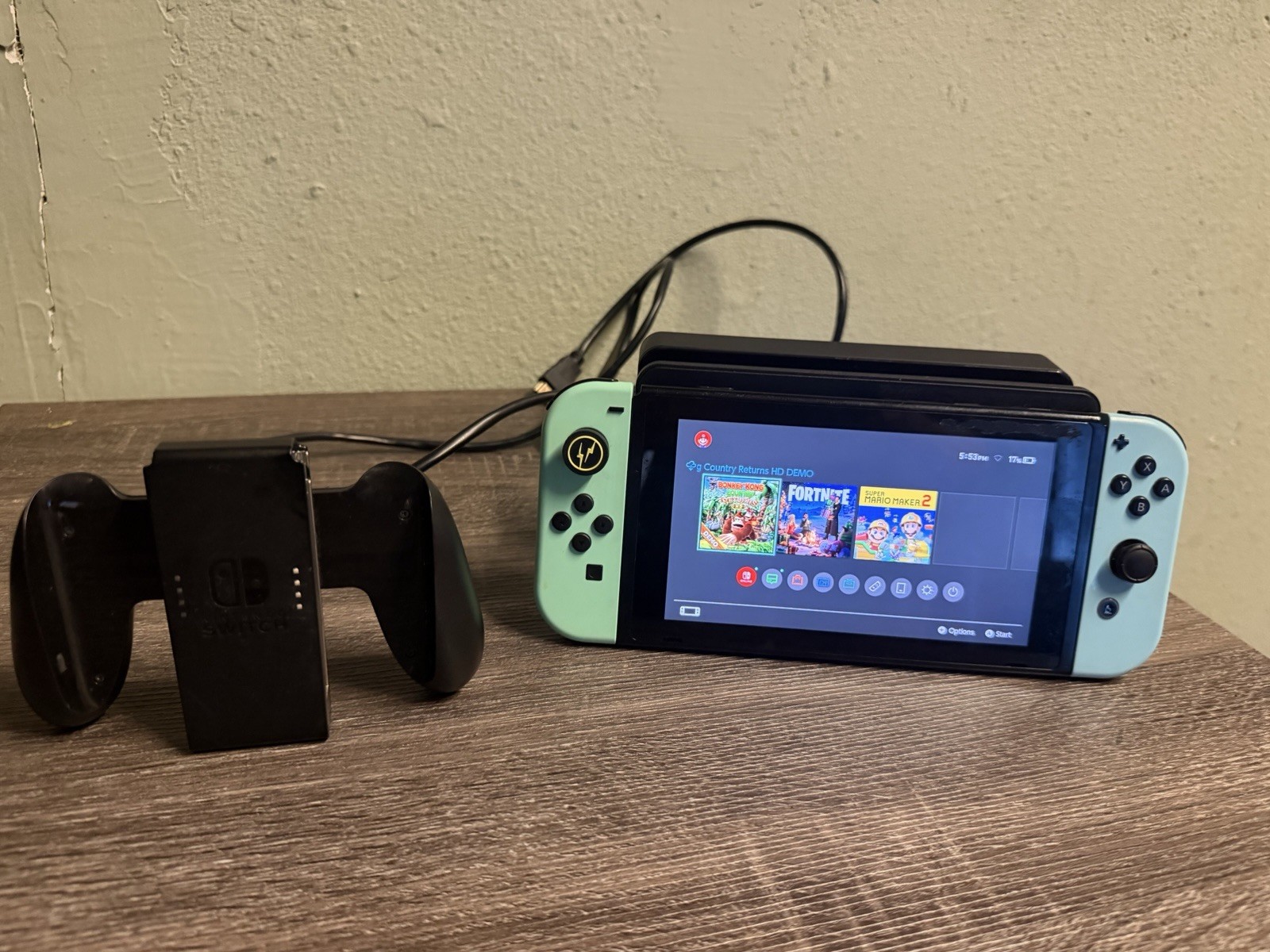 Nintendo Switch HAC-001 Console w/ Dock Blue/Green Joy-Con 32GB Wi-Fi
