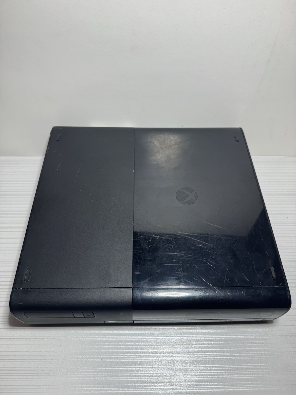 Microsoft Xbox 360 E Game Console Black – UNTESTED