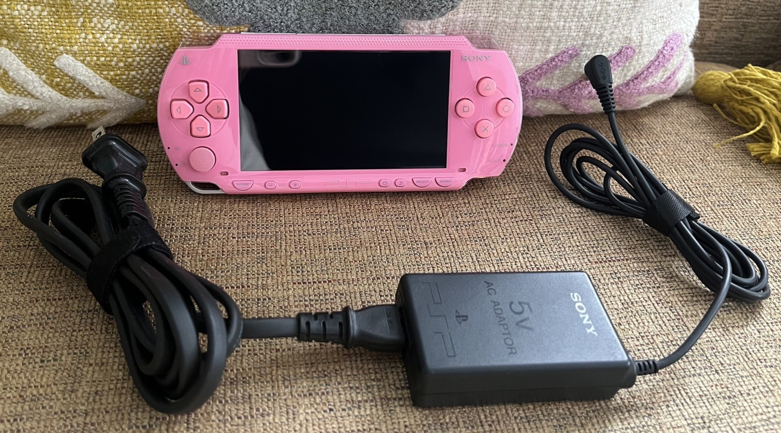 Sony PSP 1000 PlayStation Portable Pink Edition Console System Japanese Import