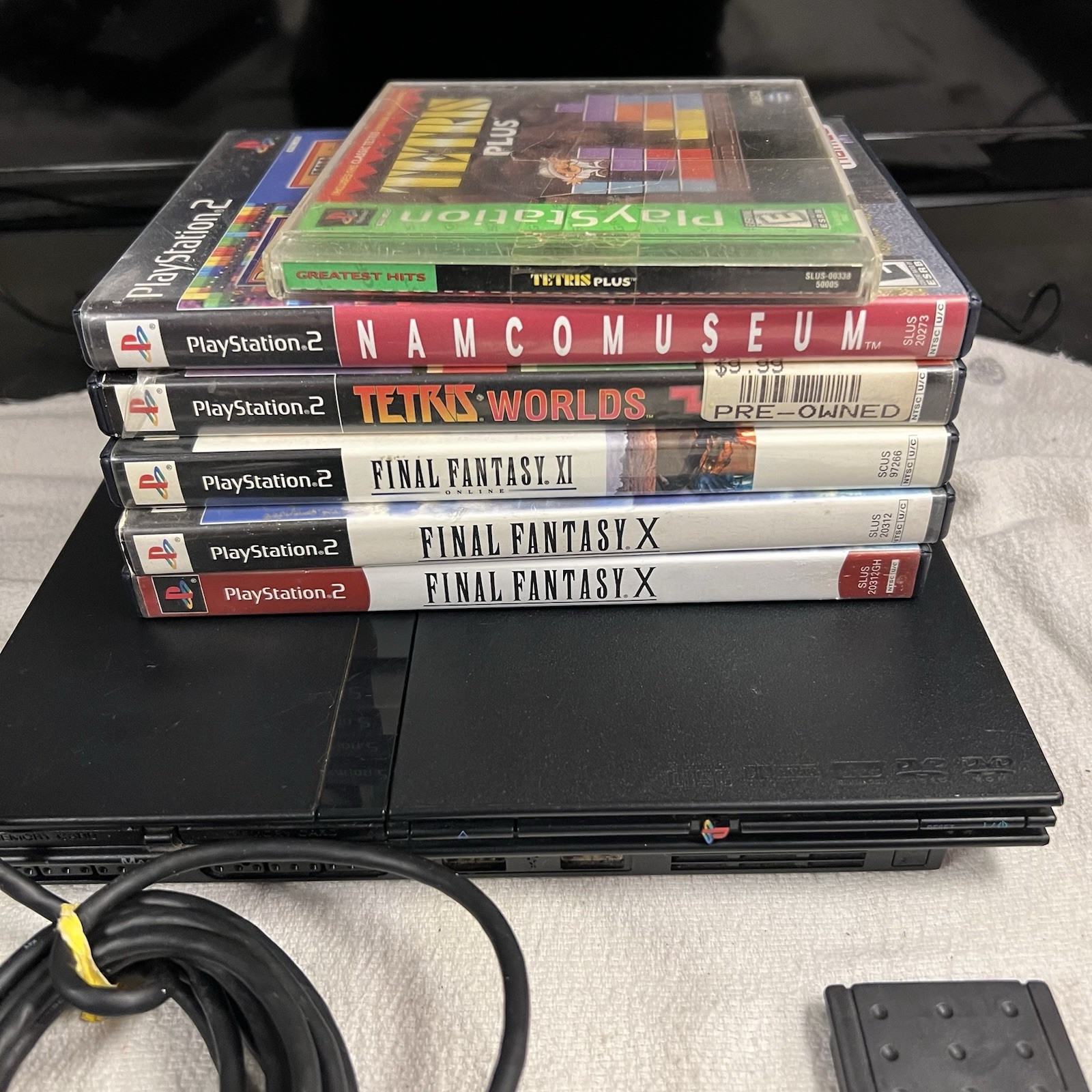 Sony PlayStation 2 Slim Console Black Bundle 6 Games