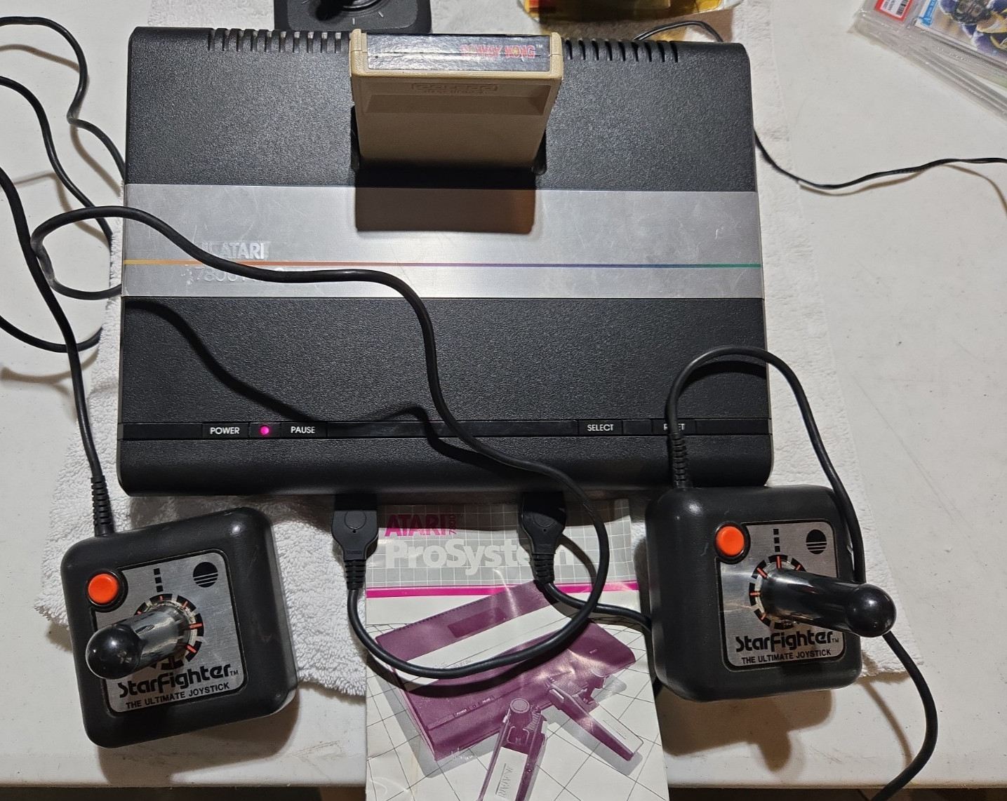 Atari 7800 Console Bundle, 13 Games. Untested. 8 controllers Pac Man Donkey Kong