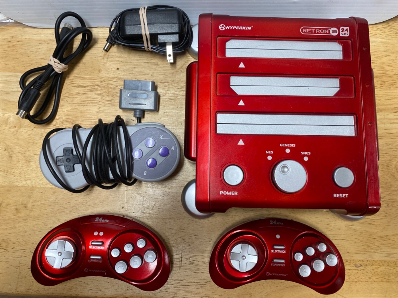 Hyperkin Retron3 3-in-1 Retro Gaming Console W/3 Controllers UNTESTED FOR PARTS