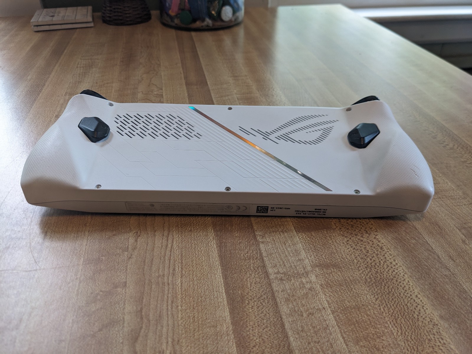 ASUS ROG Ally Z1 16GB Ram, 512GB Gen4x4 NVMe – Excellent Condition