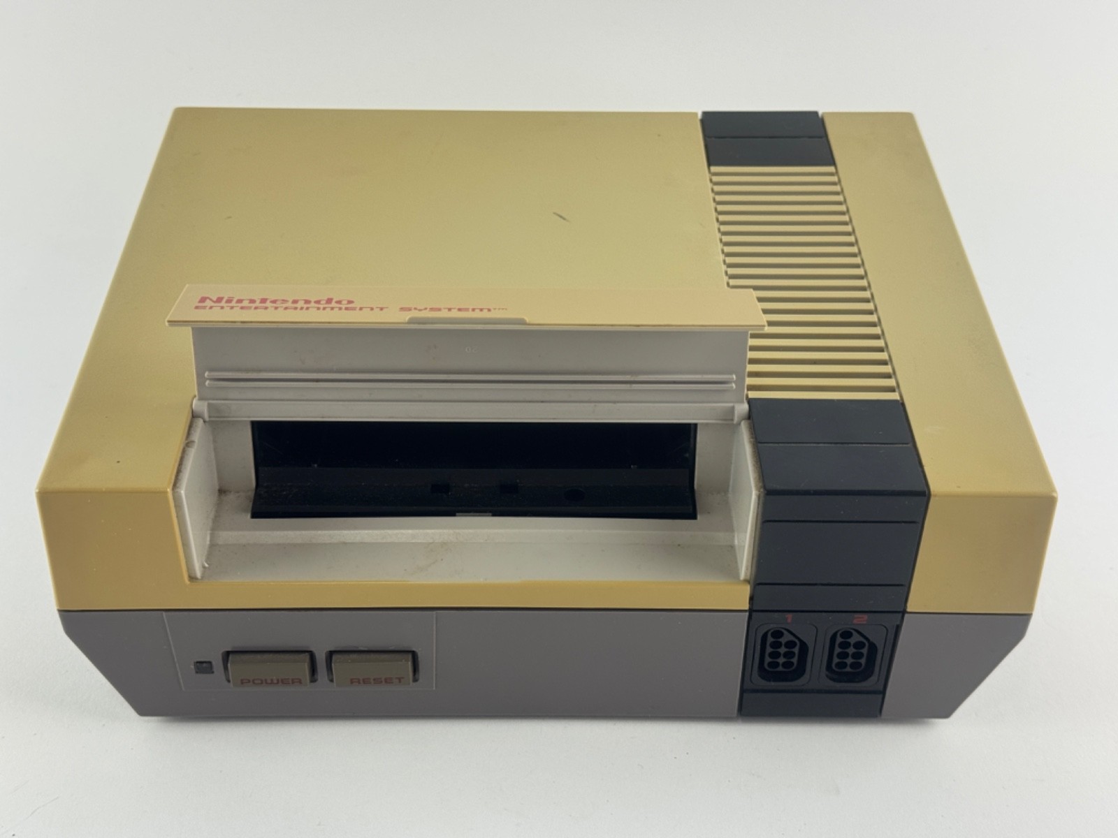 NES Nintendo Entertainment System Console Bundle w/ Zapper & Extras NES-001