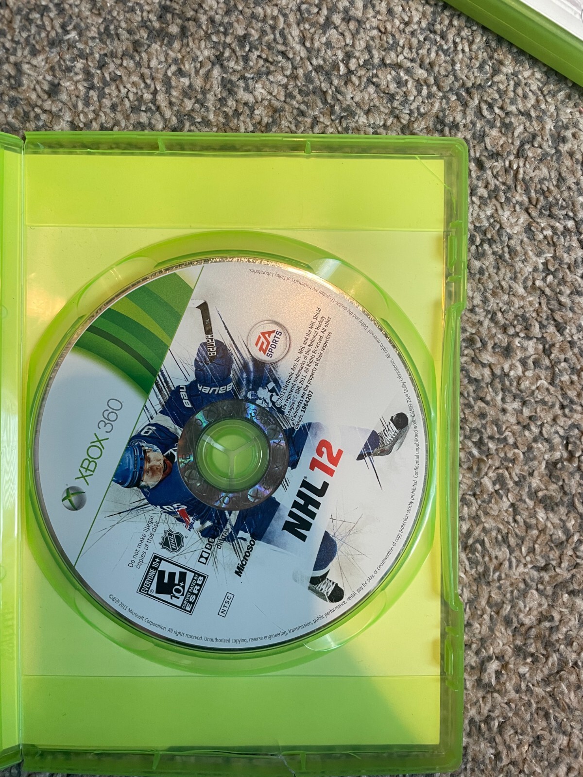 Microsoft Xbox 360 S 4GB Black Console