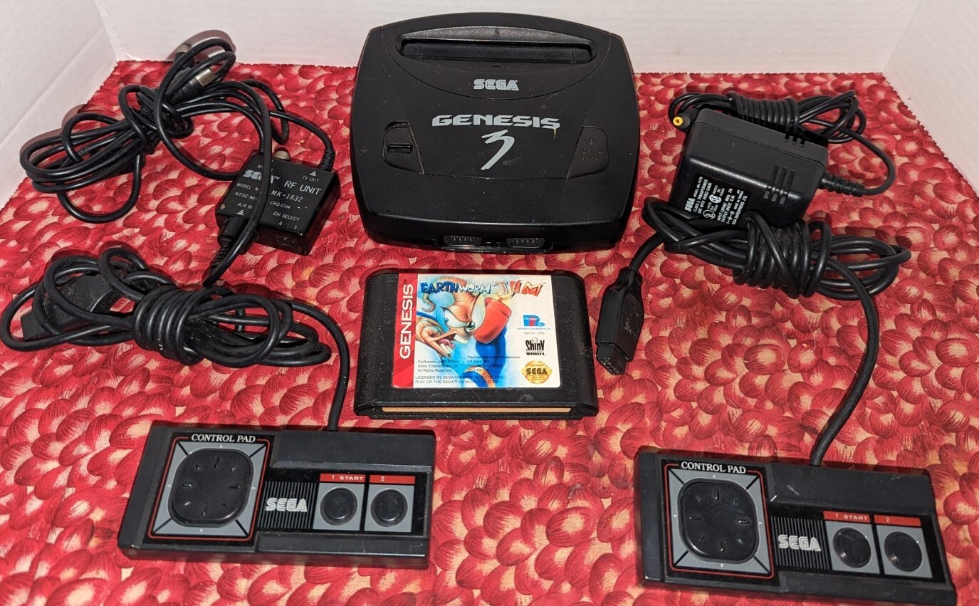 SEGA Genesis 3 Core System (USED) Open Box, complete w/ plastic bags