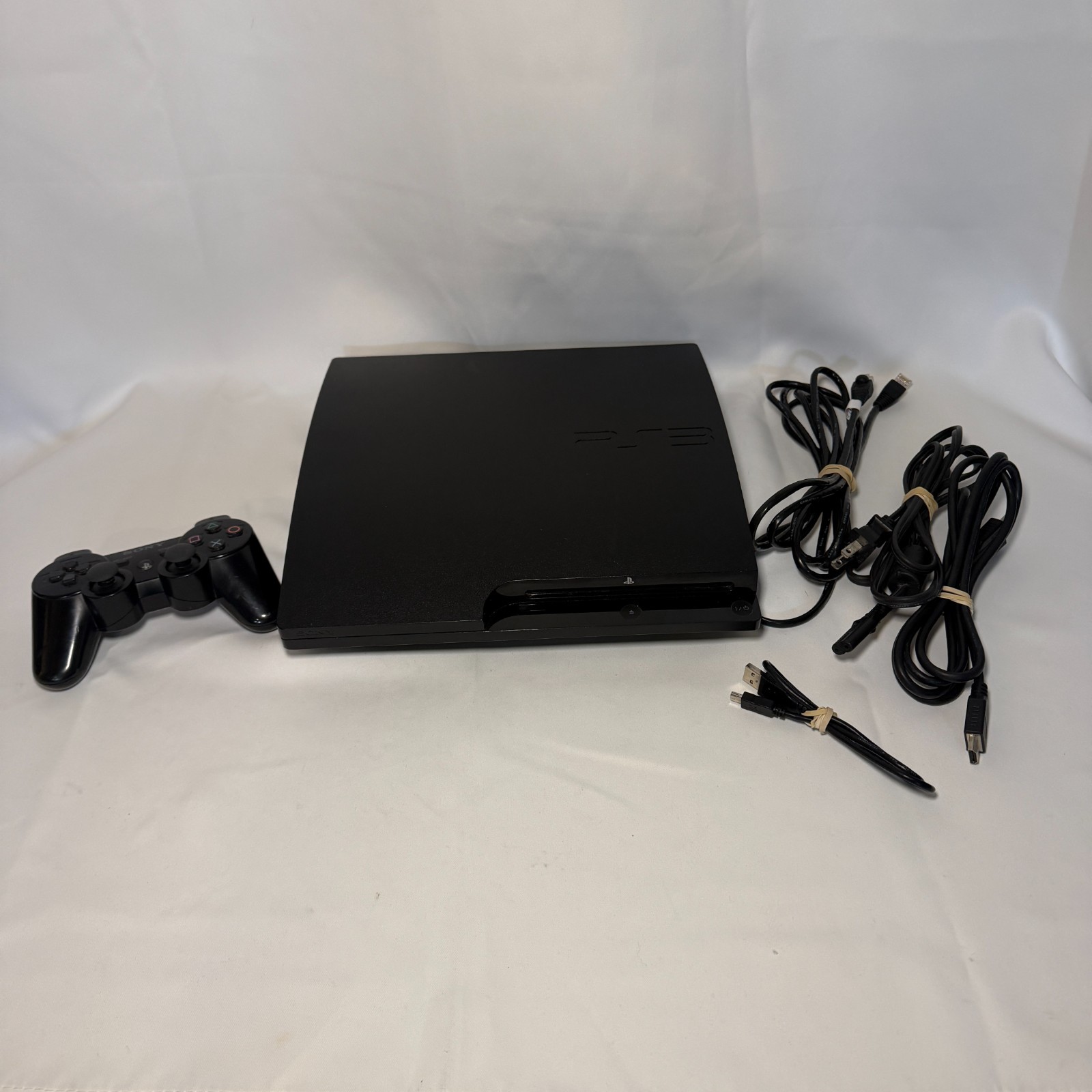 PS3 PlayStation 3 Slim Console Bundle CECH-3001B Controller Cables 320GB Working