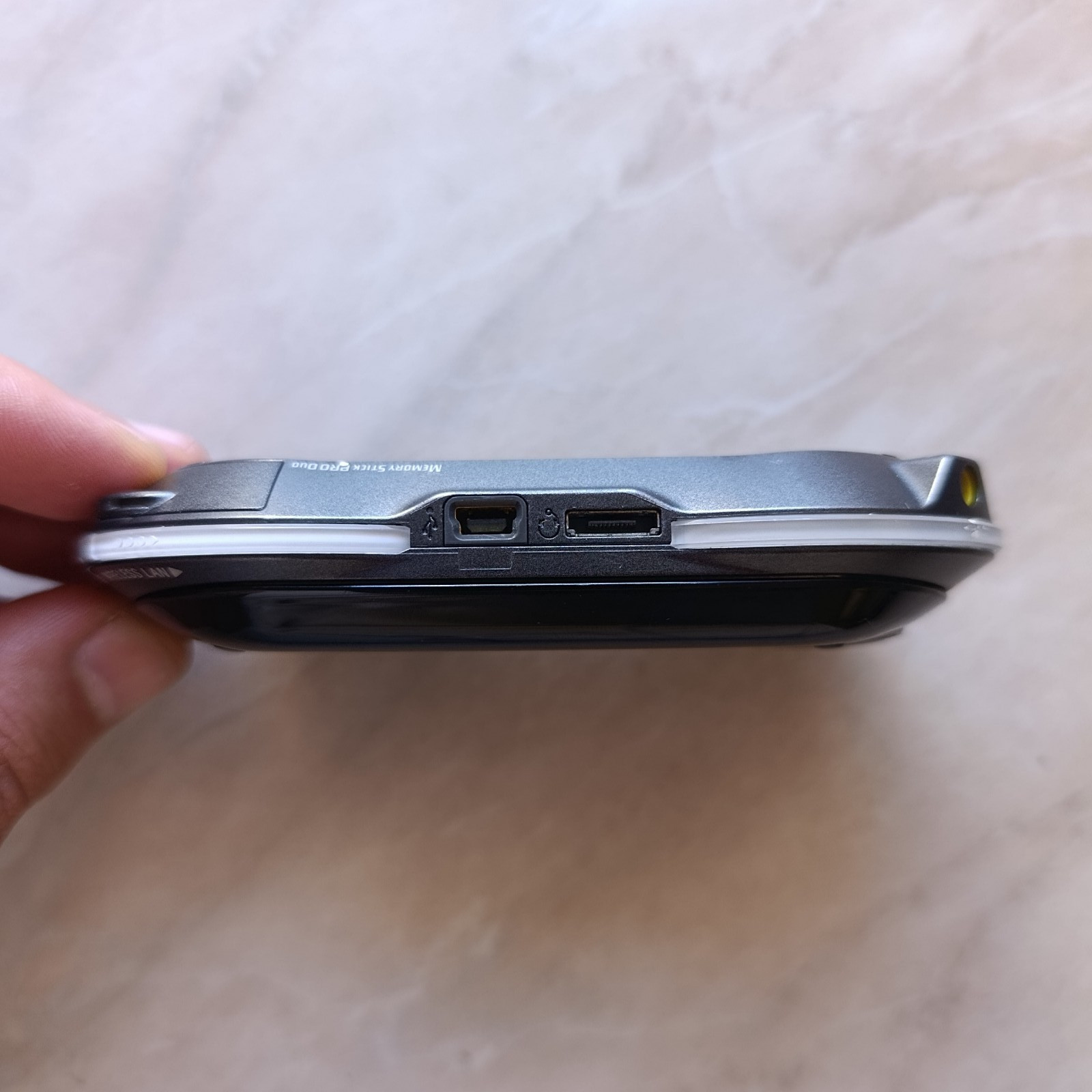 Retro Sony Mylo COM-1 Black Used