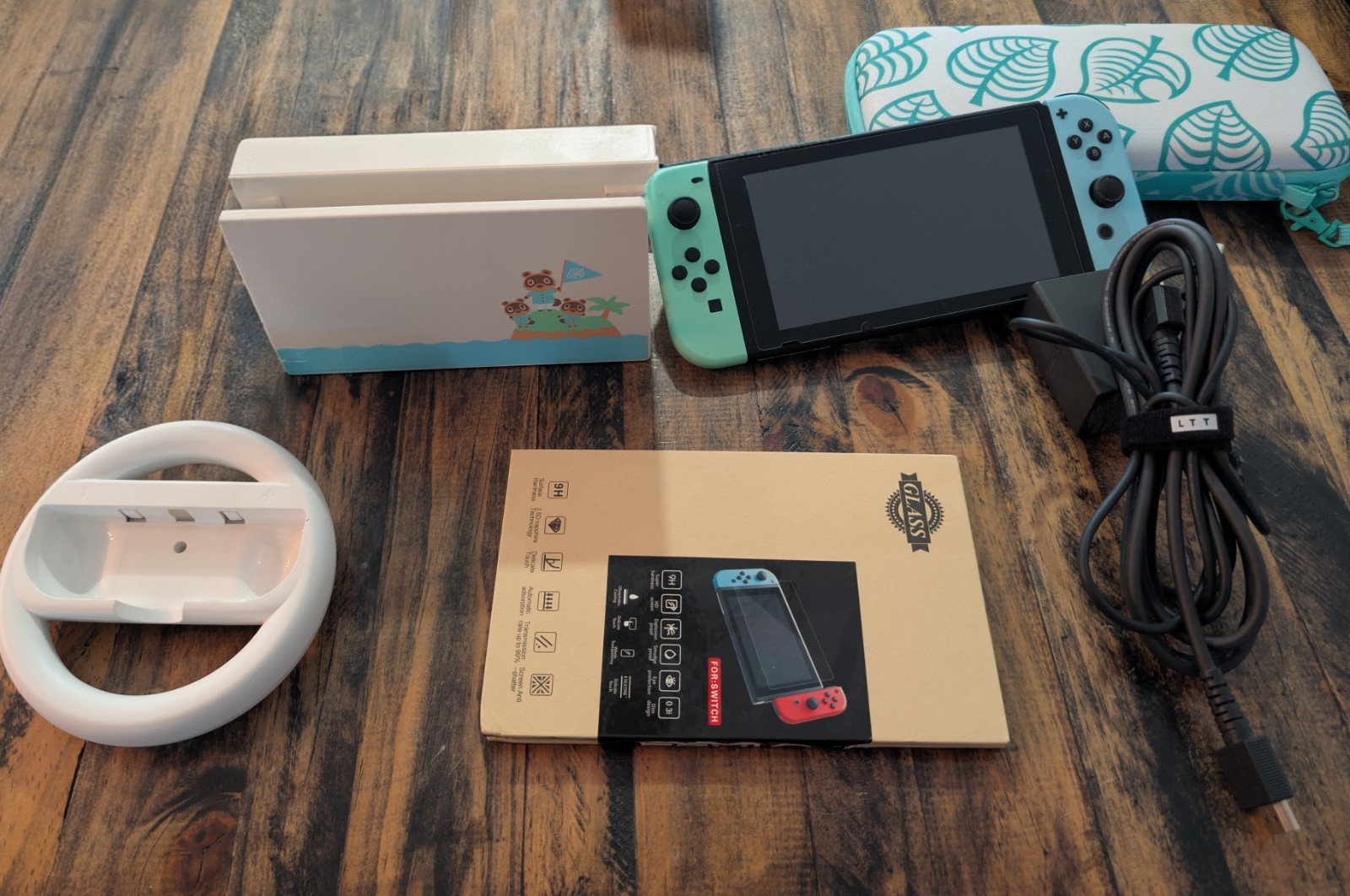 Nintendo Switch Animal Crossing: New Horizon Console w/ accessories