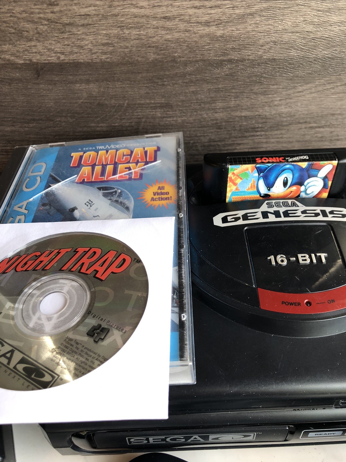 SEGA CD Model 1 + Genesis Working Tested +2 controller +Rf Cable And 5 Games