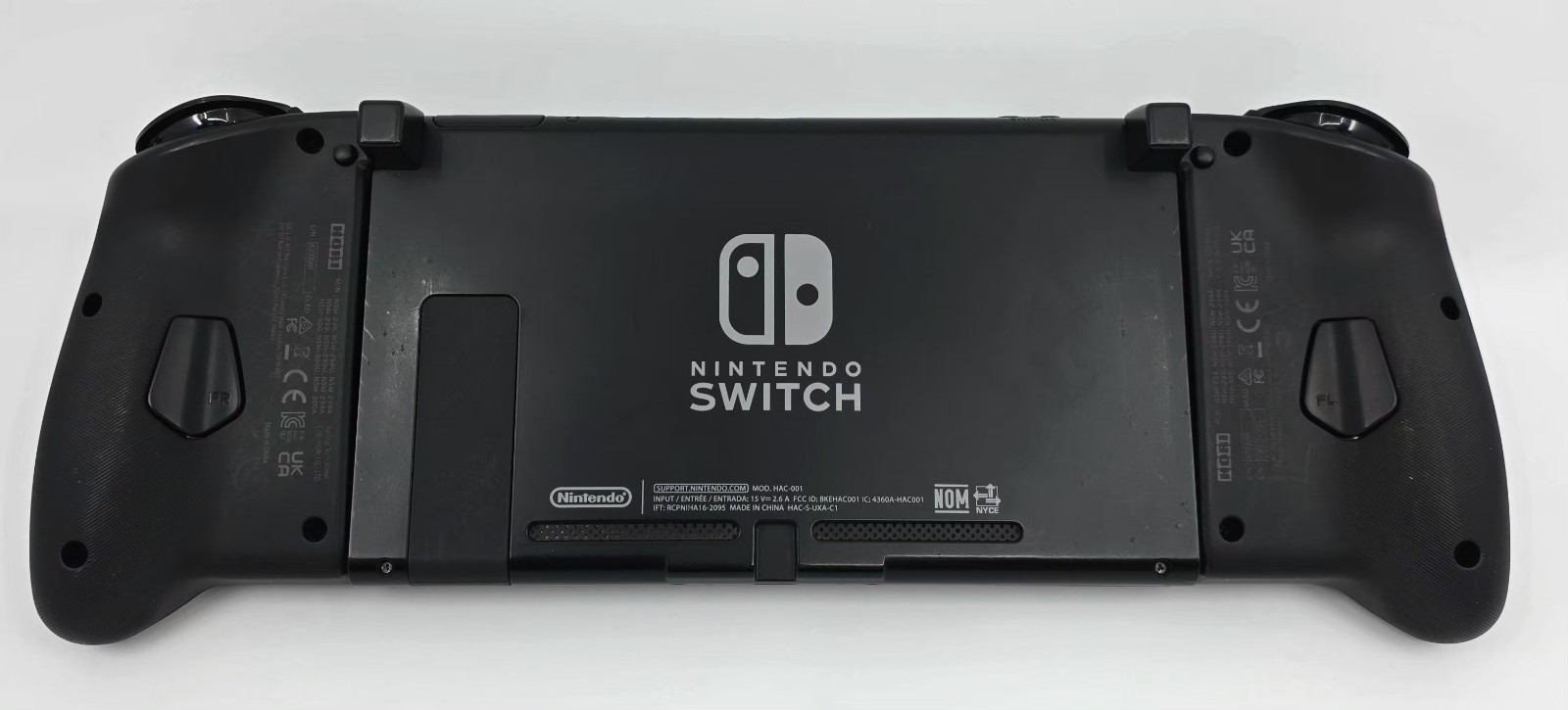 Nintendo Switch HAC-001 32GB Console with Hori Controller – Free Shipping