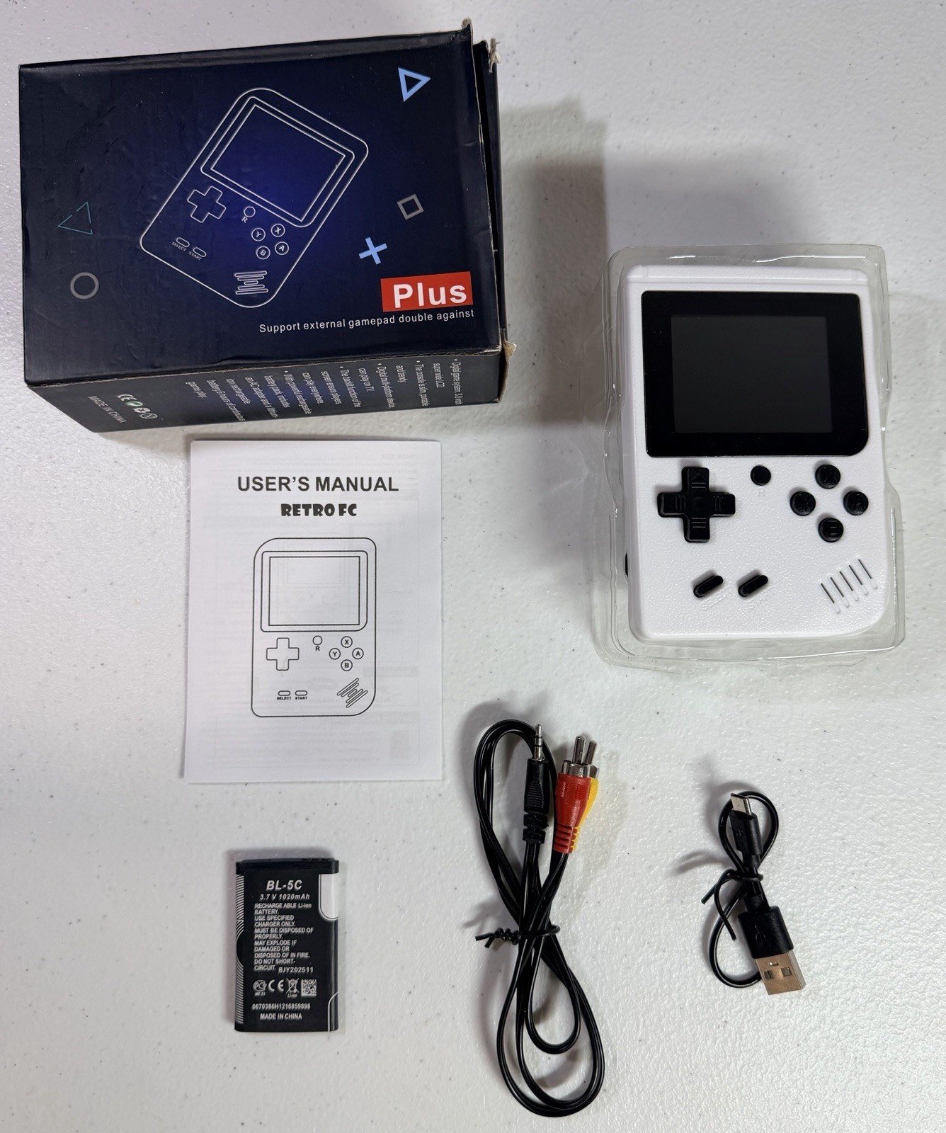GameBox Plus Handheld Retro Video Game Console 400 Games New W/TV AV Cable -Gift