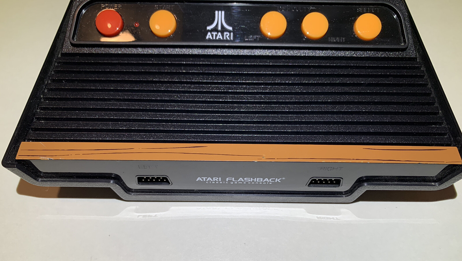 Atari Flashback 6 Classic Console w 100 Games + 1 Wired Controller