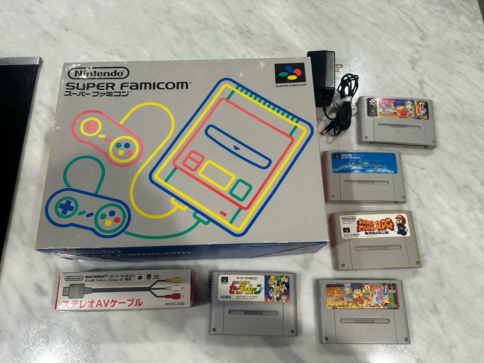 Nintendo Super Famicom CIB W/ 5 Games