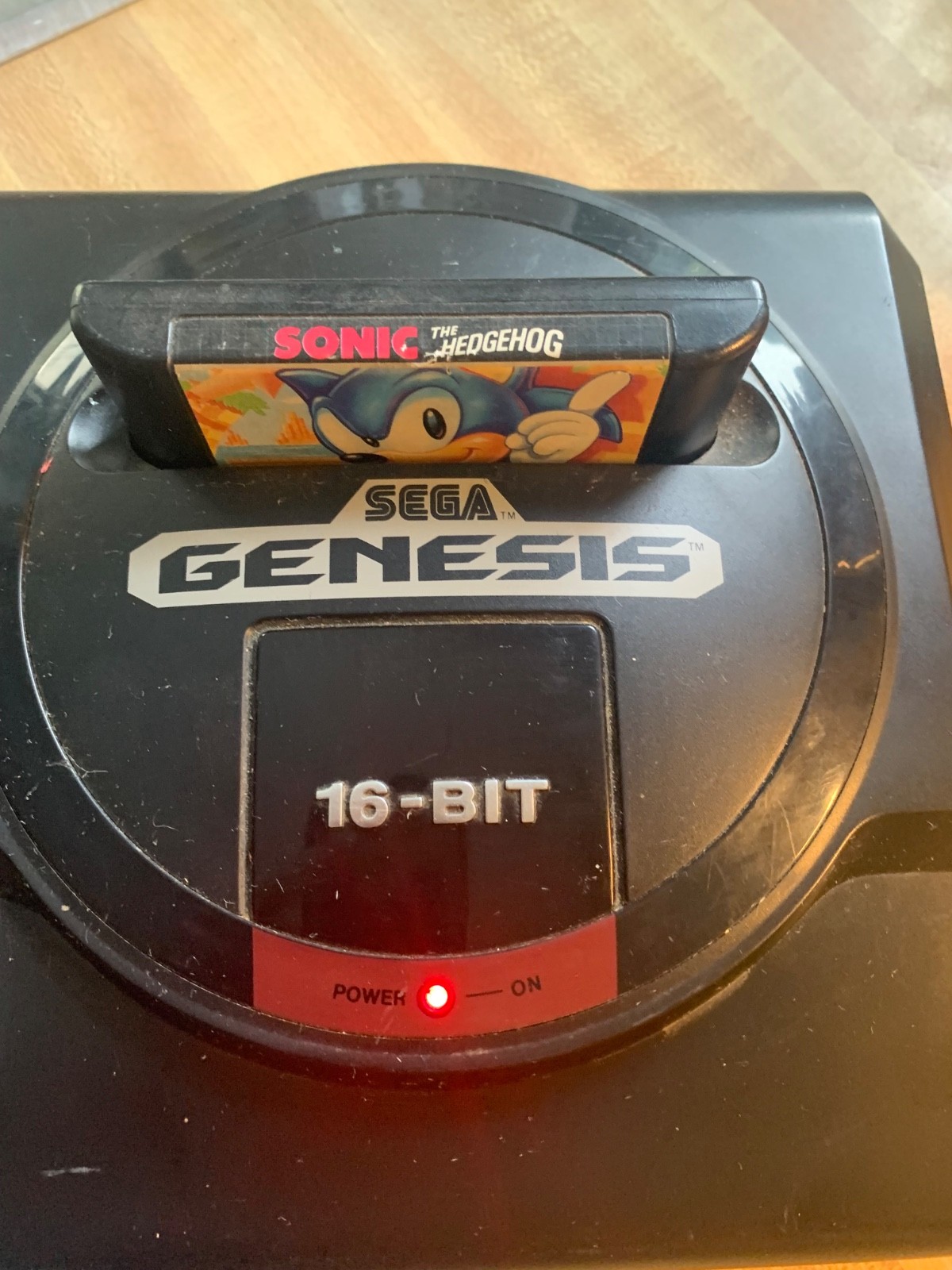 Sega Genesis 16-bit Model 1601 with one controller, power cords and 3 games