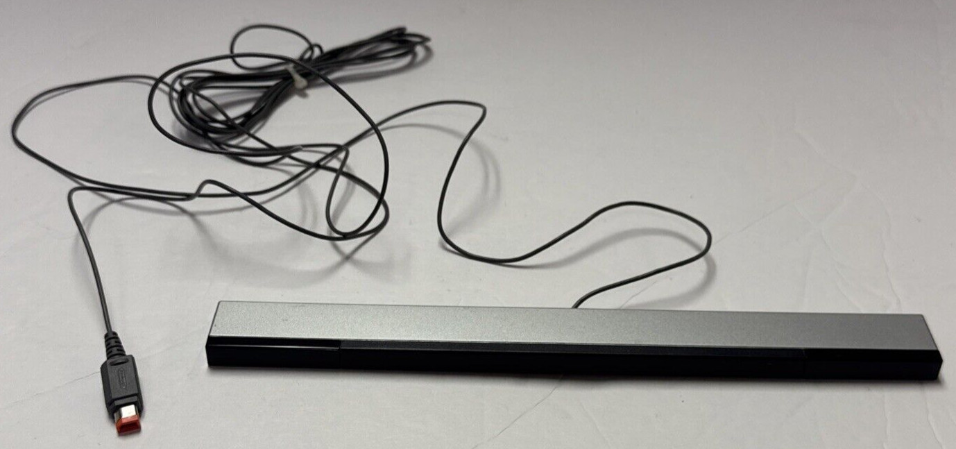 Nintendo Wii – Black Console OEM Bundle – RVL-101 – Tested