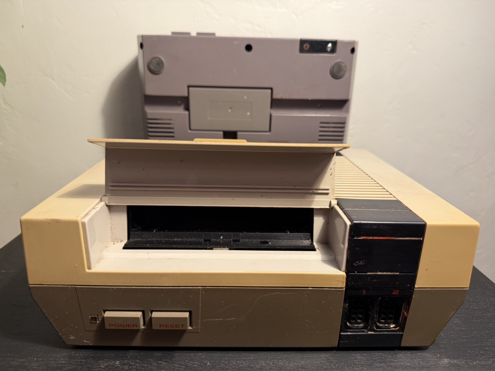 FOR PARTS/REPAIR Lot of 2 Nintendo Entertainment System NES Console READ DETAILS