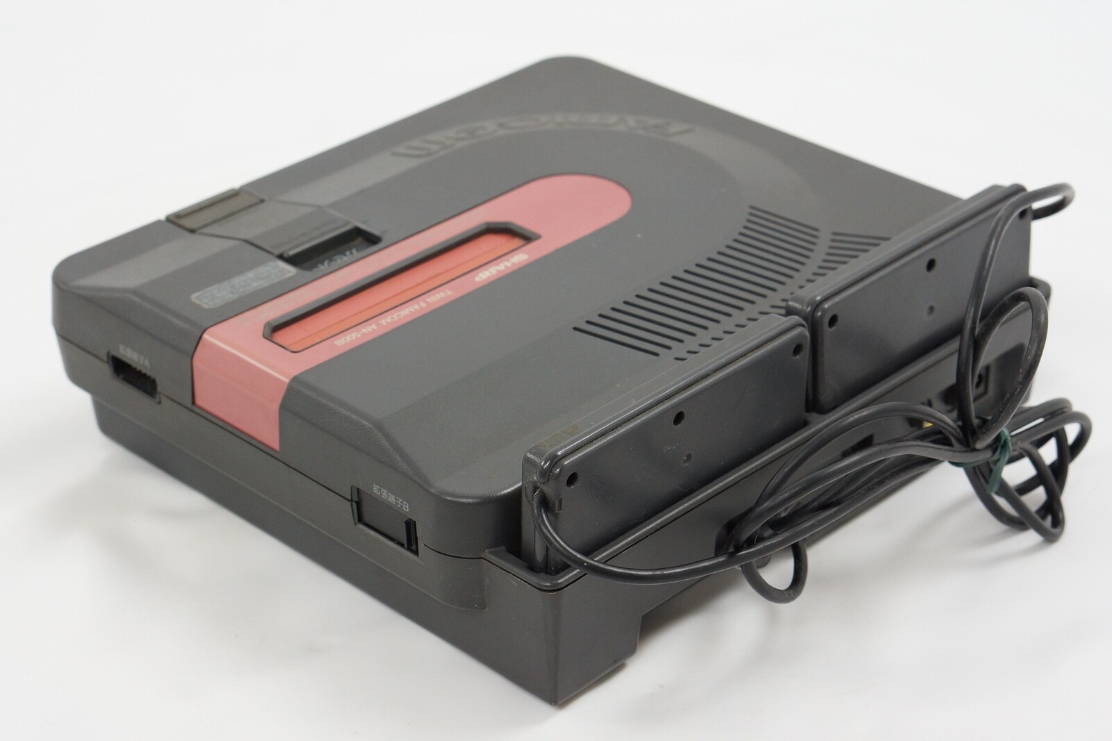 TWIN FAMICOM Console SHARP AN-500B Tested System FREE SHIPPING Game 616182
