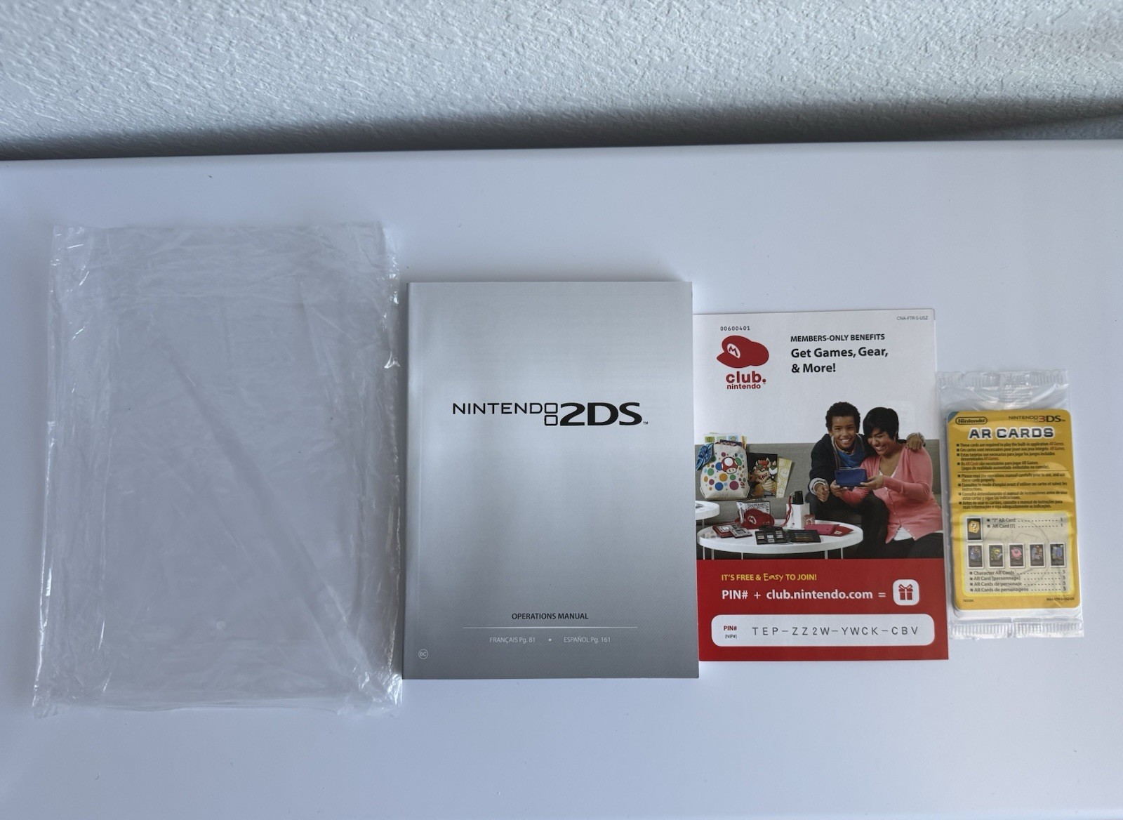 Nintendo 2DS (Black + Electric Blue) | Great Condition | Complete
