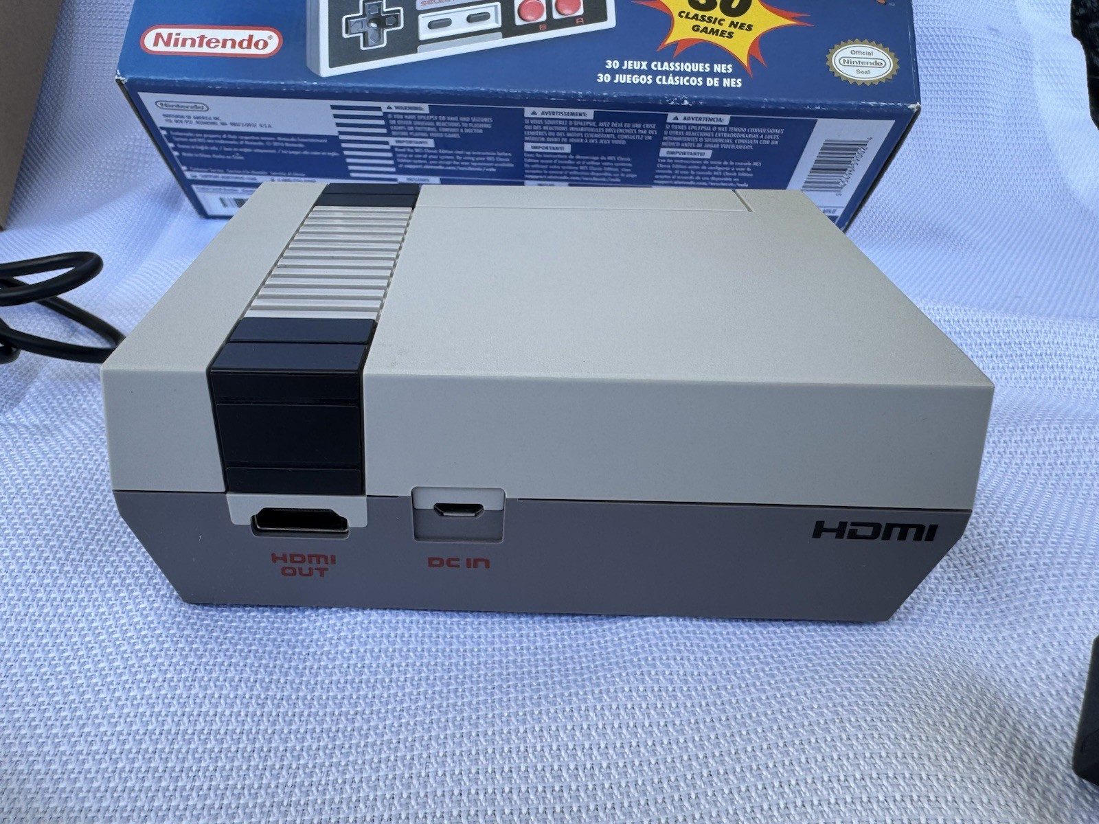 Authentic Nintendo NES Classic Edition Console 30 Games HDMI Complete CLV-001