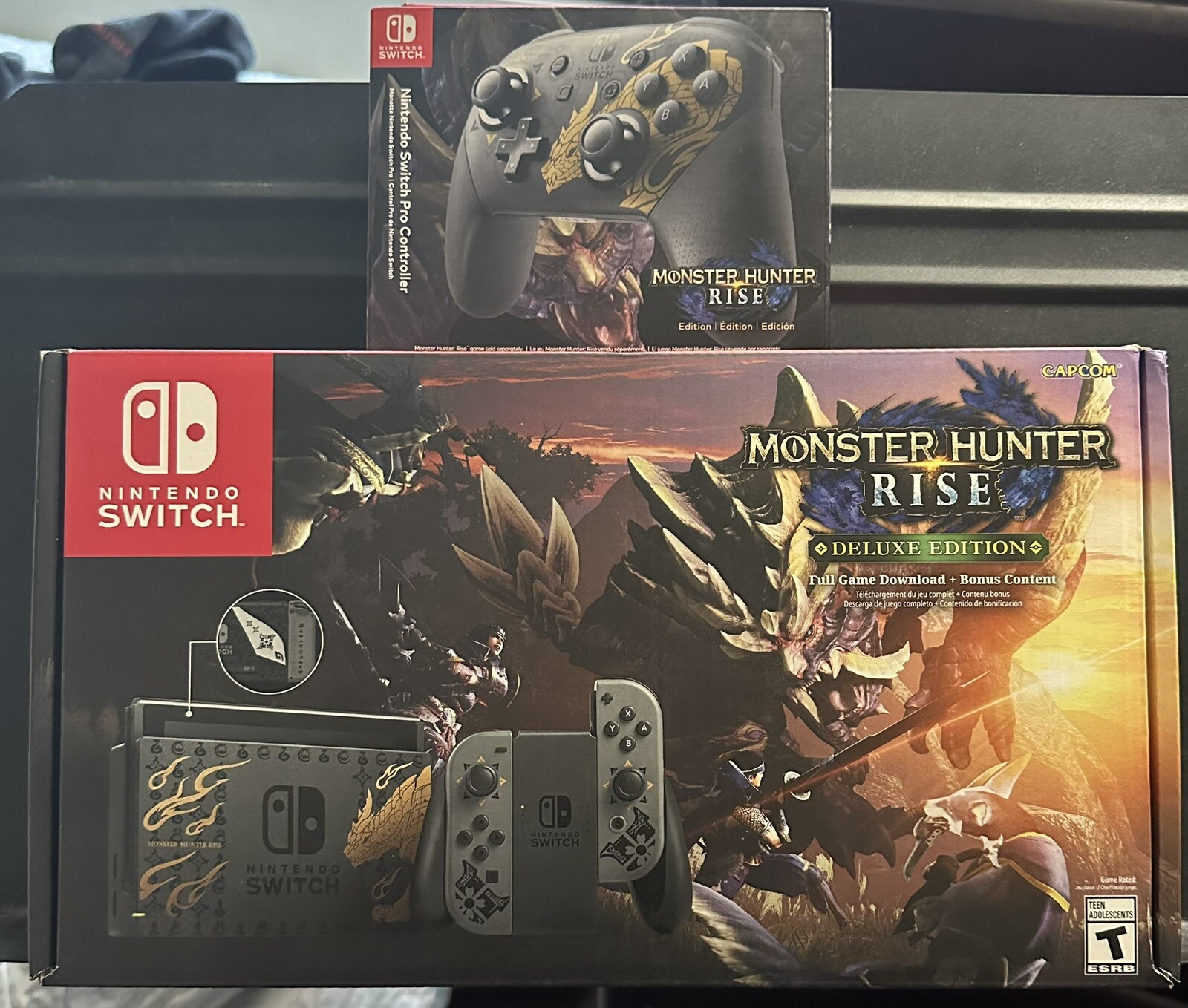 Nintendo Switch Monster Hunter Rise Deluxe Edition Console +PRO CONTROLLER