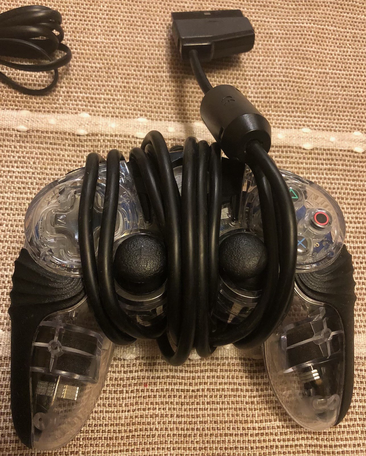 Sega Genesis Model 1 – 4 CONTROLLERS & 3 Football Games