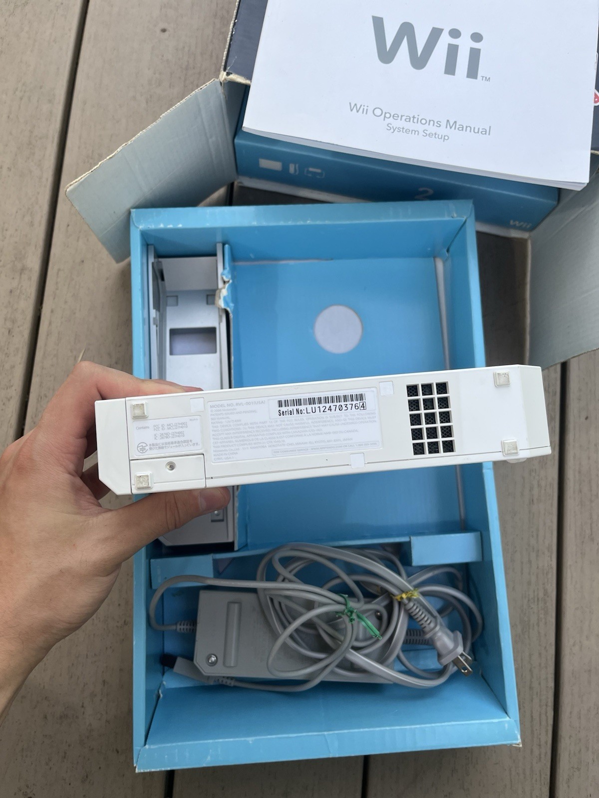 Nintendo Wii Video Game Console Wii Sports Bundle Complete Extra Remotes Tested