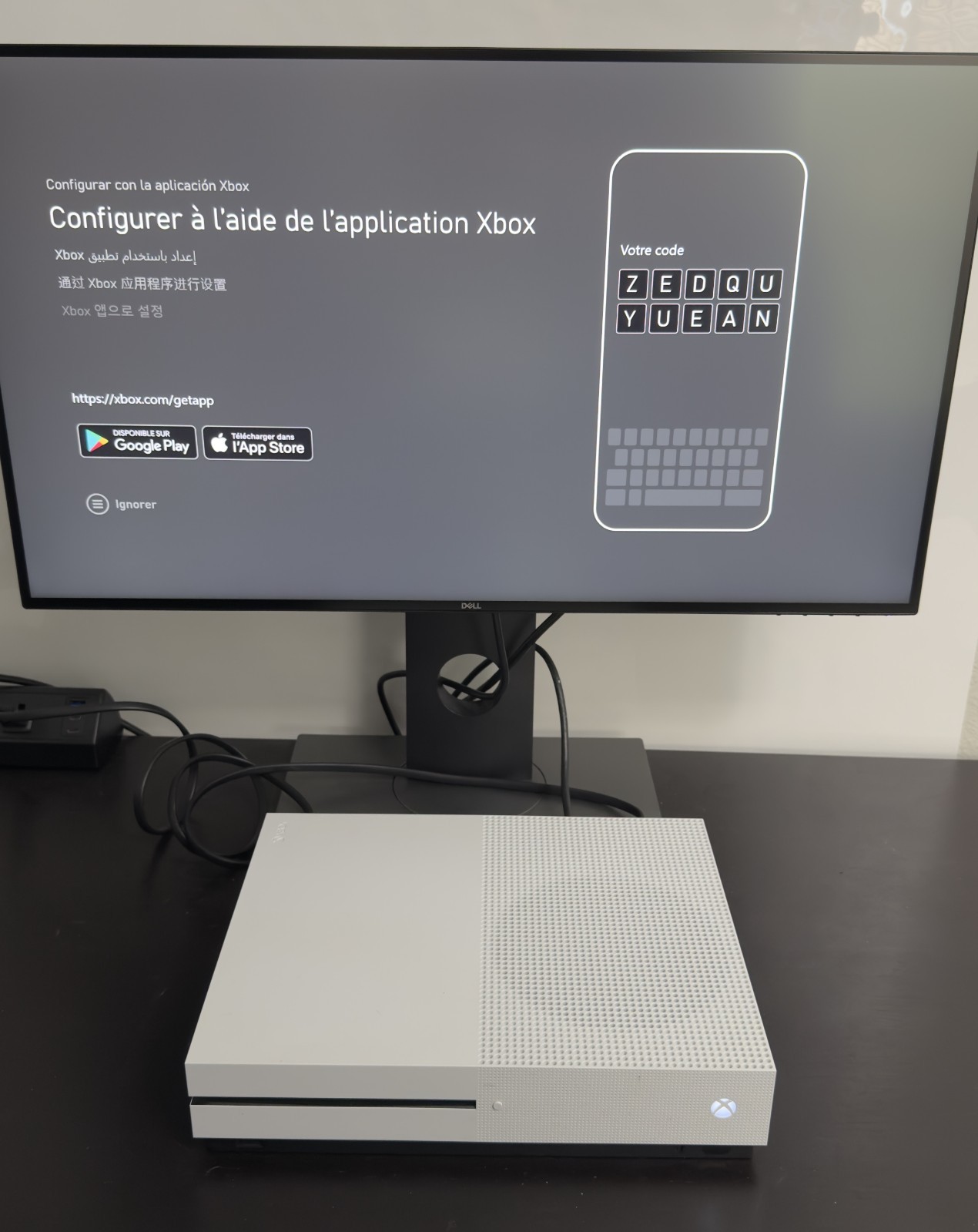 Microsoft Xbox One S 500GB White Console Complete in Original Box + 4 Games