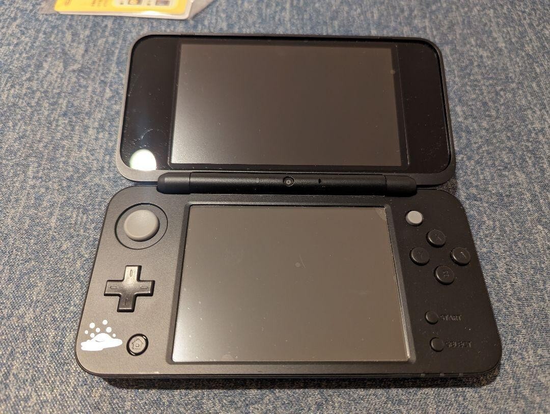 Nintendo 2DS LL Console System Dragon Quest Hagure Metal Edition Game Soft F/S
