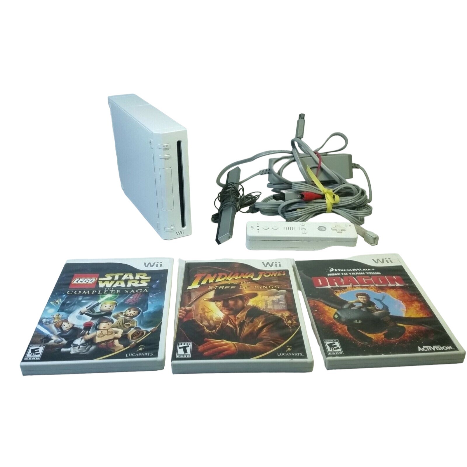 Nintendo Wii RVL-001 Console Bundle 3-Games Tested Works Gamecube Compatible