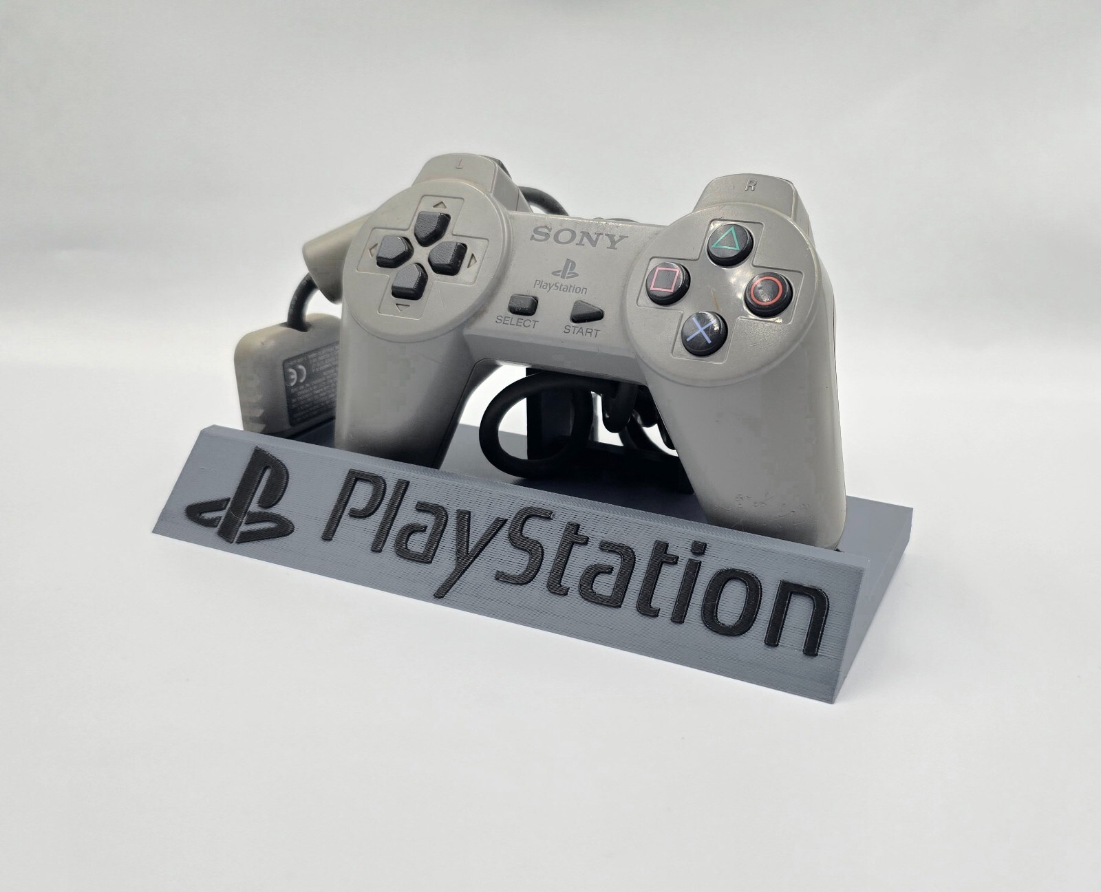 PS1 Playstation 1 Controller Display Stand – 3D Printed Lerpo3D