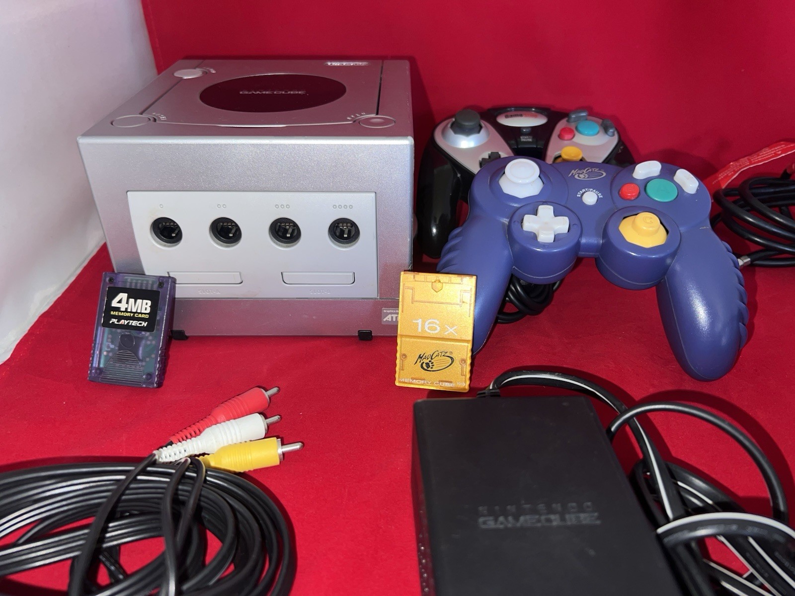 OEM Nintendo GameCube Platinum Console + 2 Controller + Cables FULLY TESTED✅