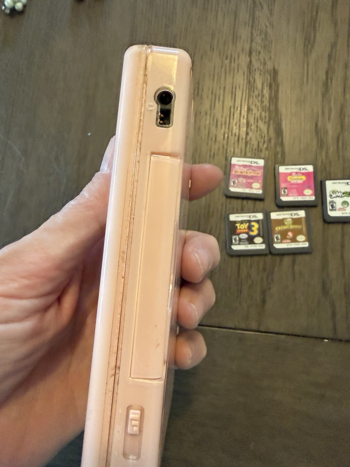 Nintendo DS Lite Console Pink Unable To Charge For Parts Or Repair Only W/games