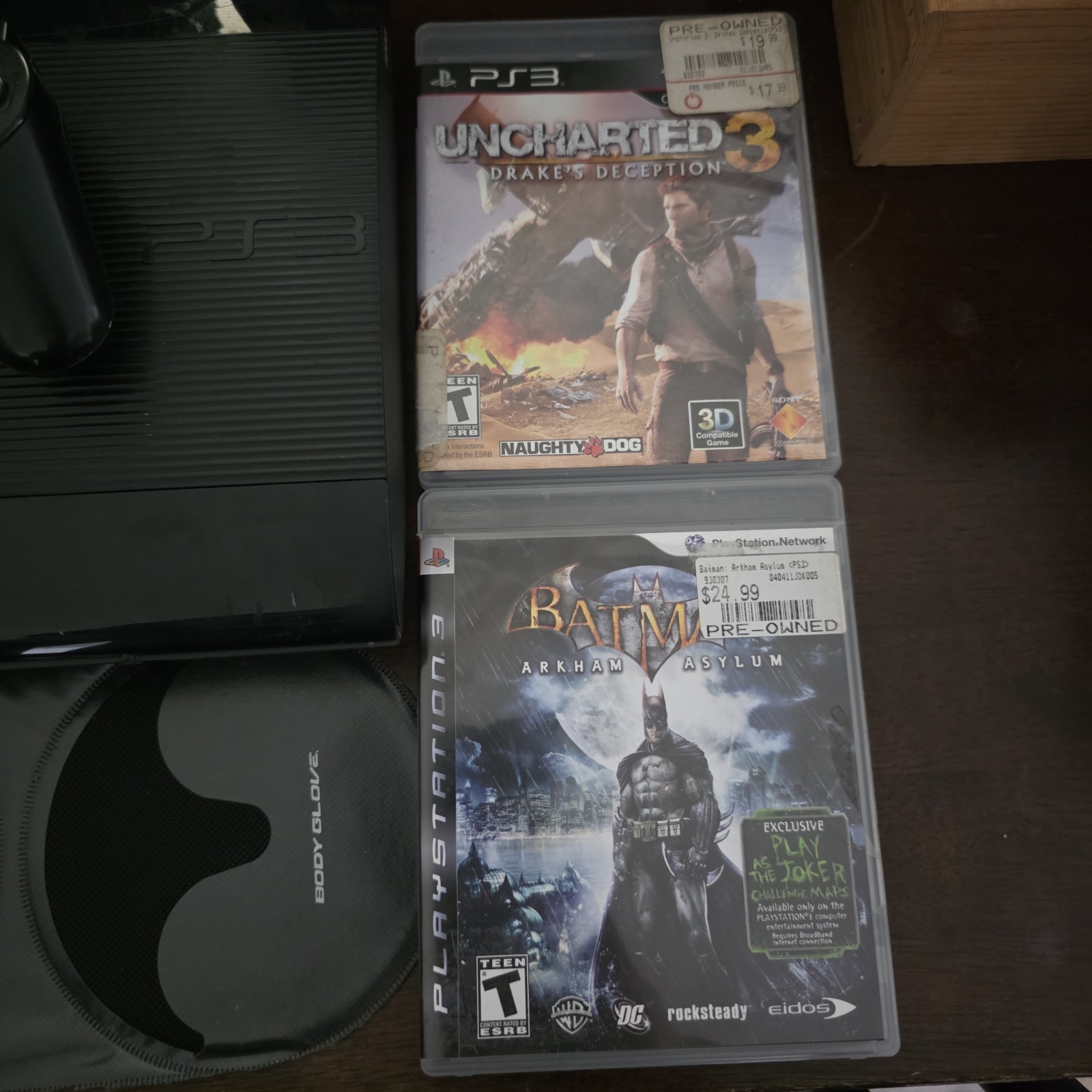 PS3 SUPER SLIM 500G / 1 CONTROLLER / 3 GAMES / NO CABLES tested works