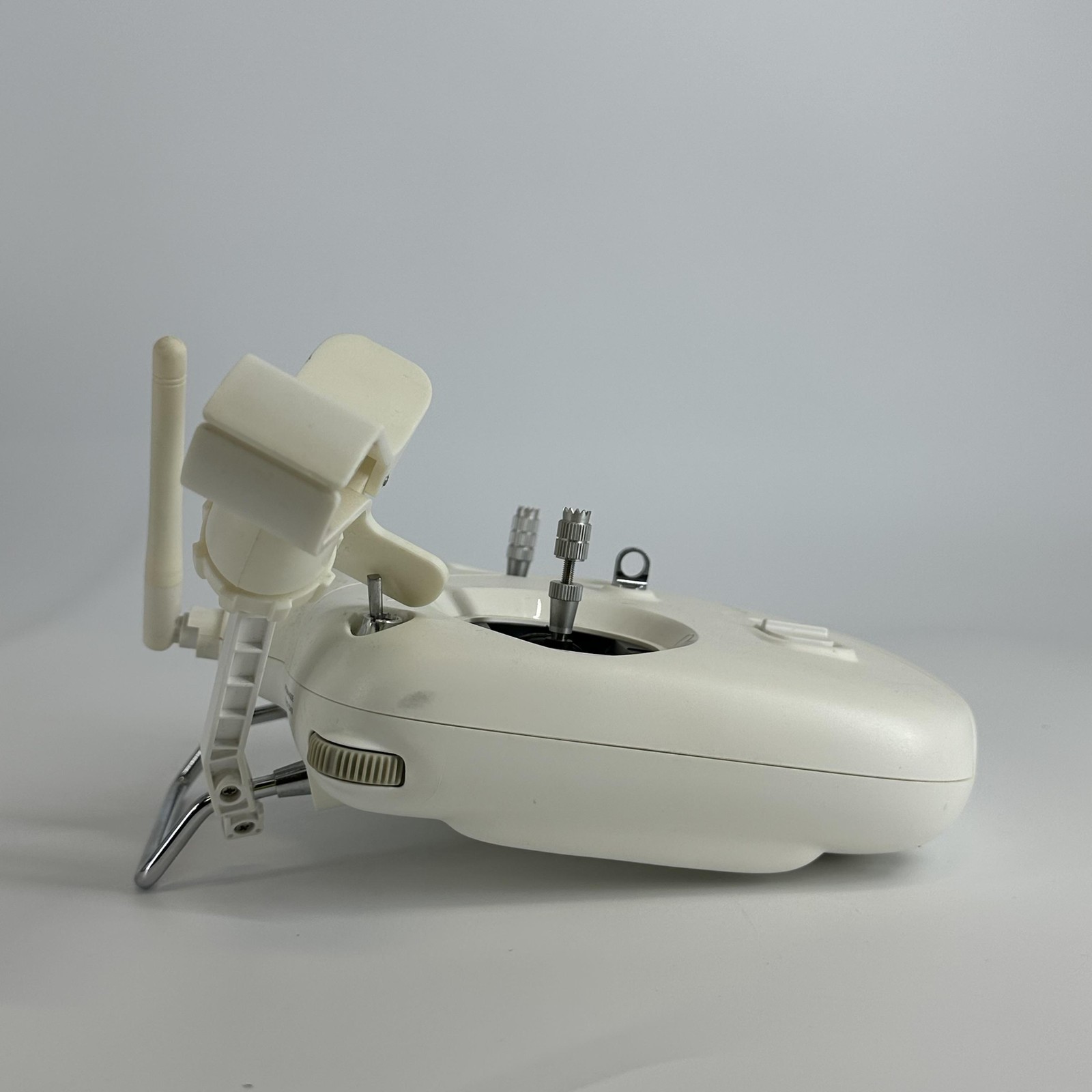 DJI Phantom 3 Standard Drone Quadcopter White w/ DJI goggles FPV – Good