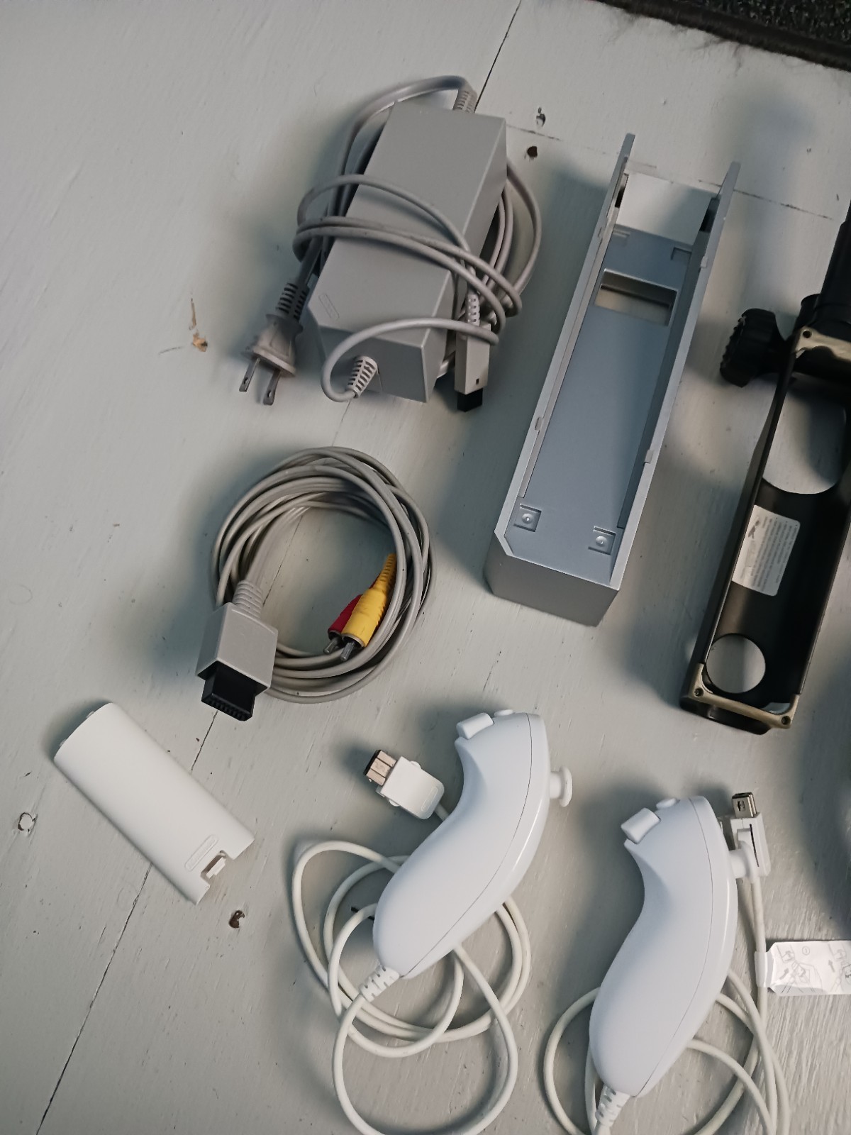 Nintendo Wii Console, Games, Remotes, Nunchuks Lot Bundle Tested and Working