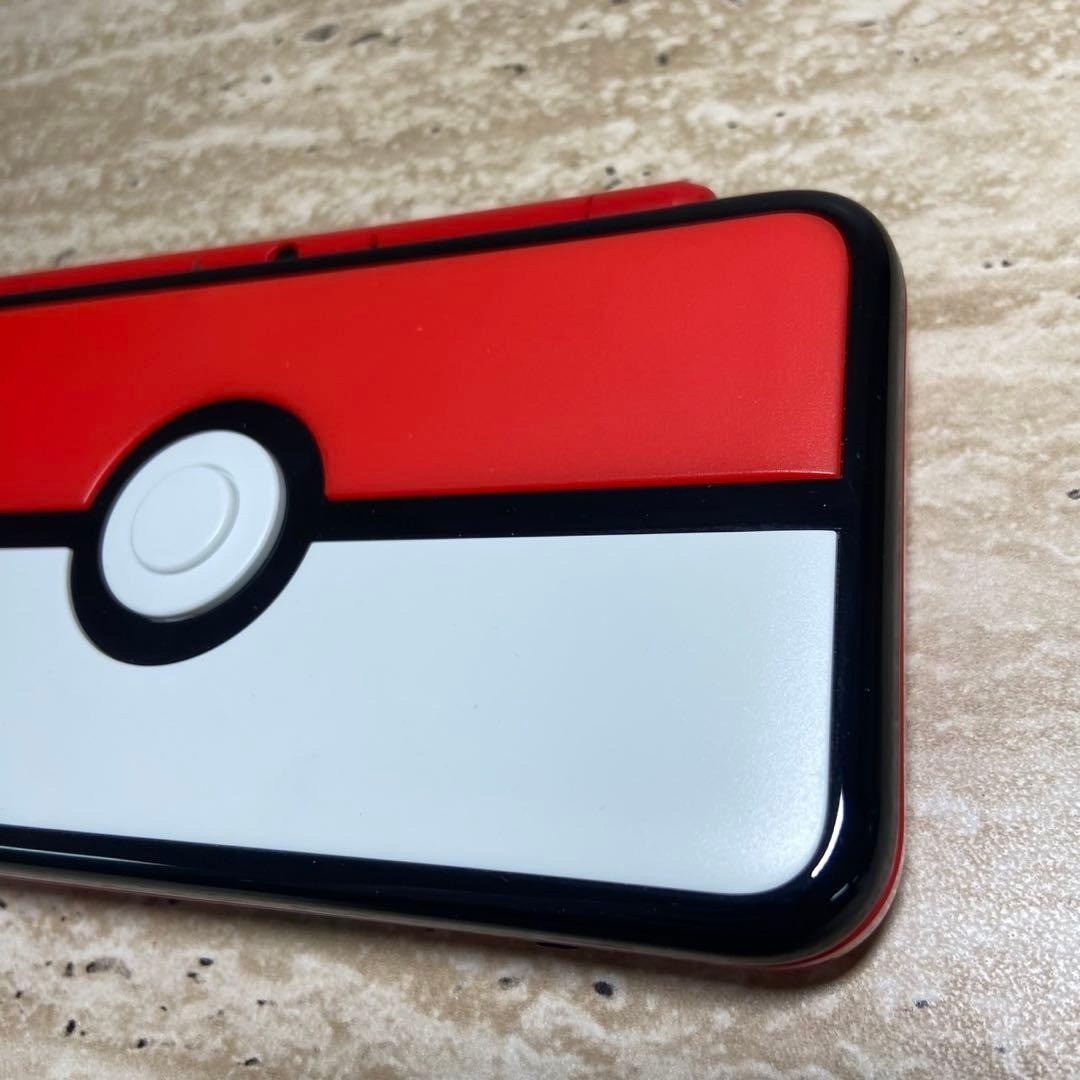 Nintendo New 2DS LL Pokemon Poke Ball Edition Console Complete Tested JP 6471