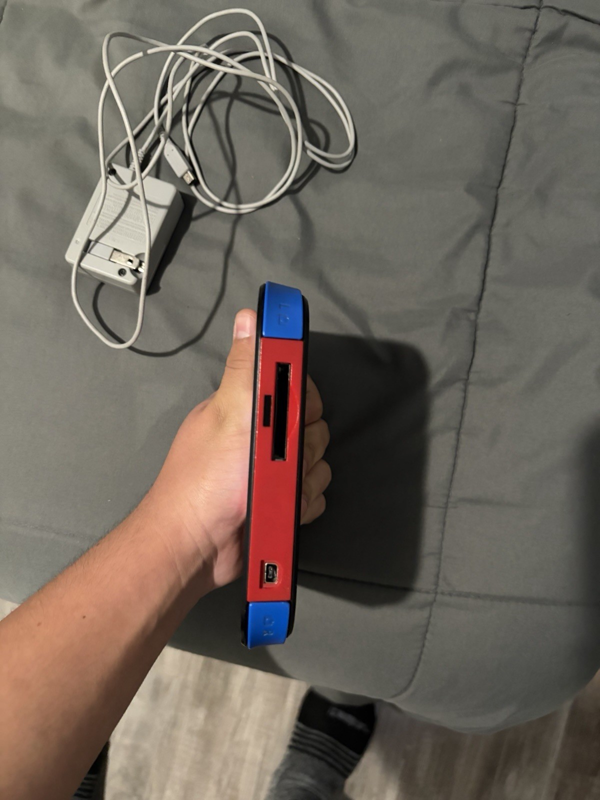 (Modded)Nintendo 2DS Handheld Console Black/Red/Blue with charger