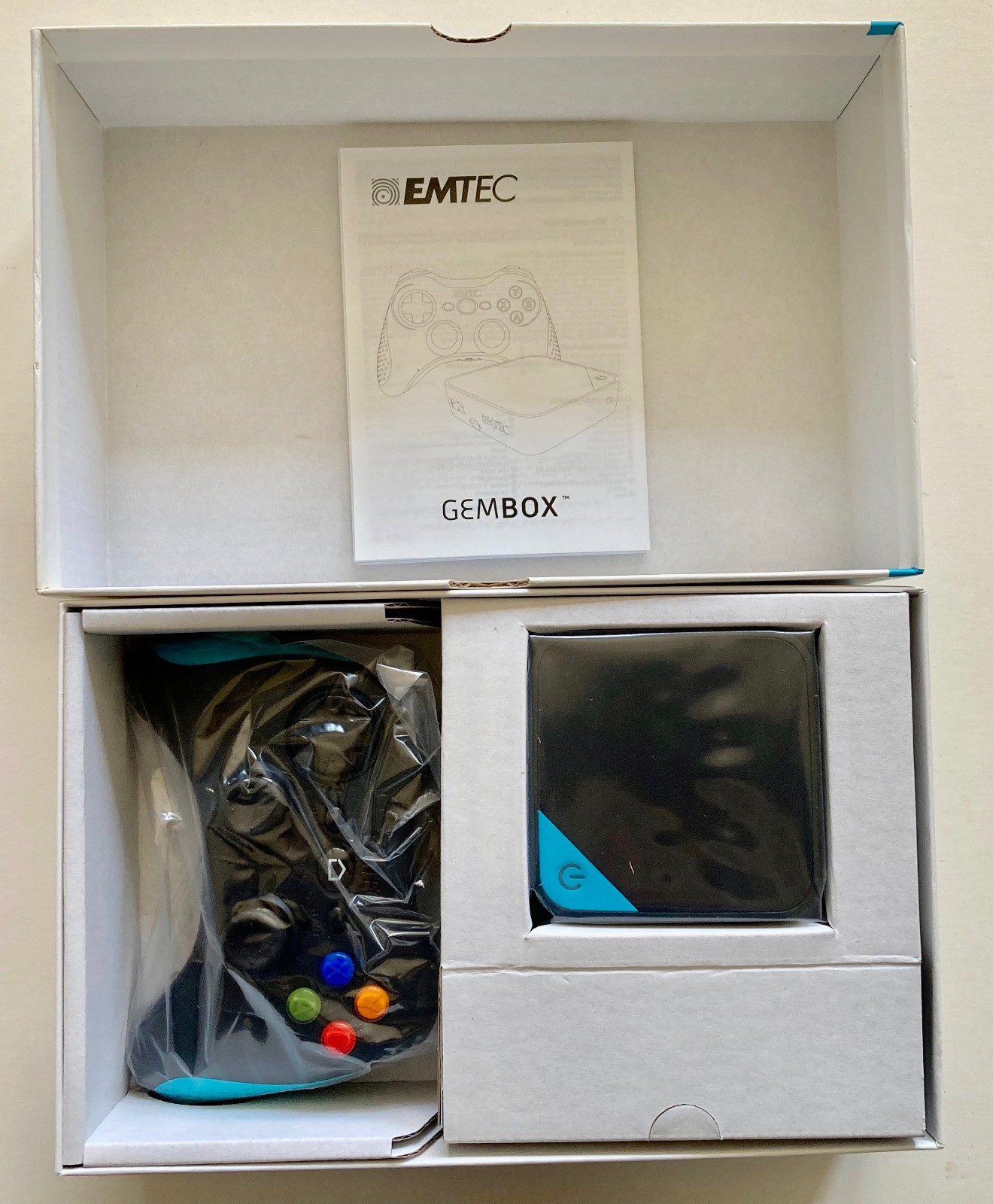 EMTEC Gem Box Android Game Console 1.5 GHz /1GB RAM/ 16GB Flash – NEW Read