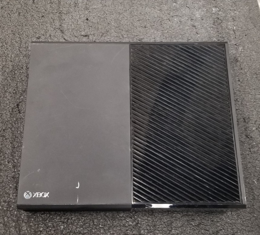 Microsoft Black Xbox One : 1540 : 500GB : Tested & Works