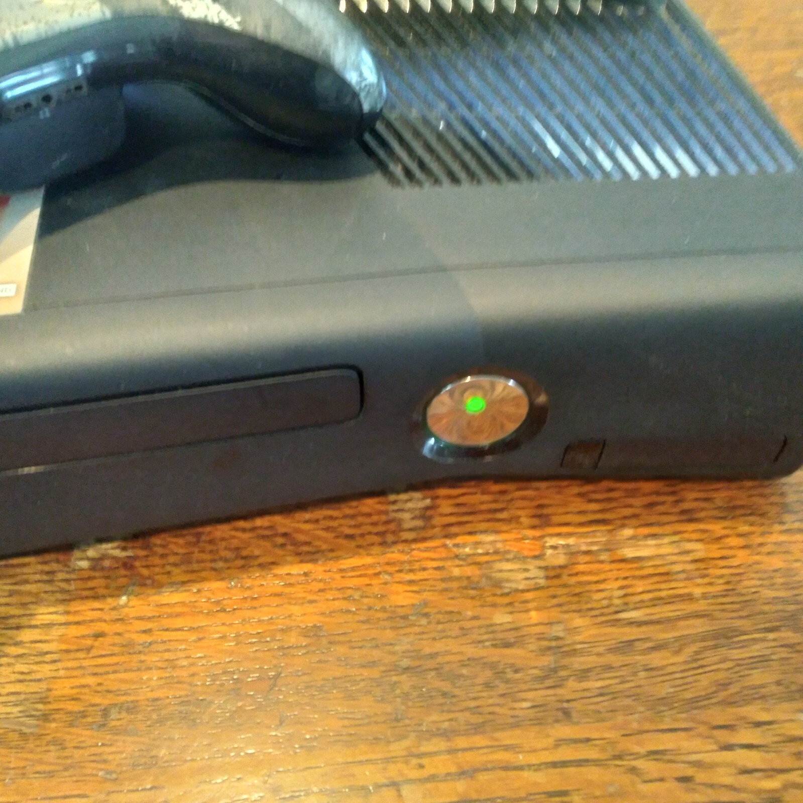 XBOX 360 + 2 Controllers & 8 Games including GTA 5 Atomic Code, Power Supply