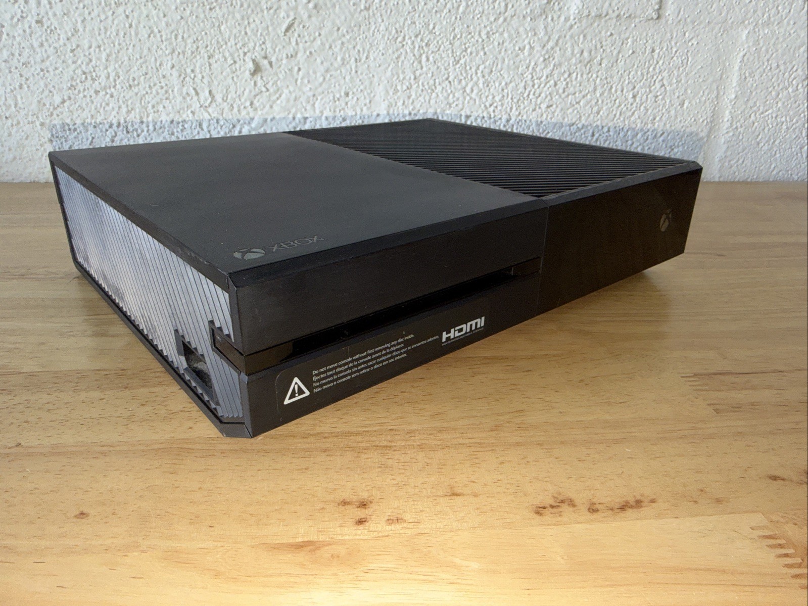Microsoft Xbox One 500GB Console- Black – model 1540 w controller READ